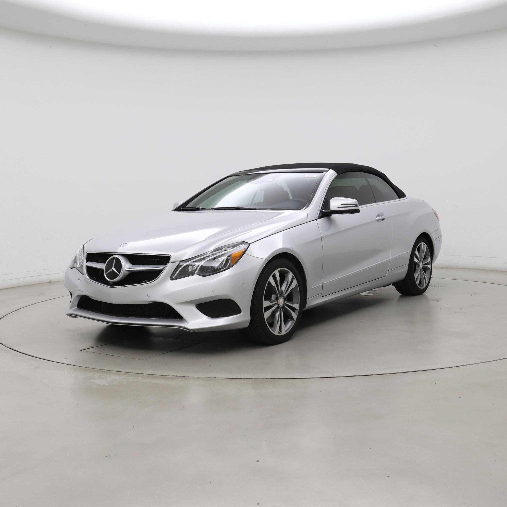 Thumbnail: 2017 Mercedes-Benz E-Class - 4