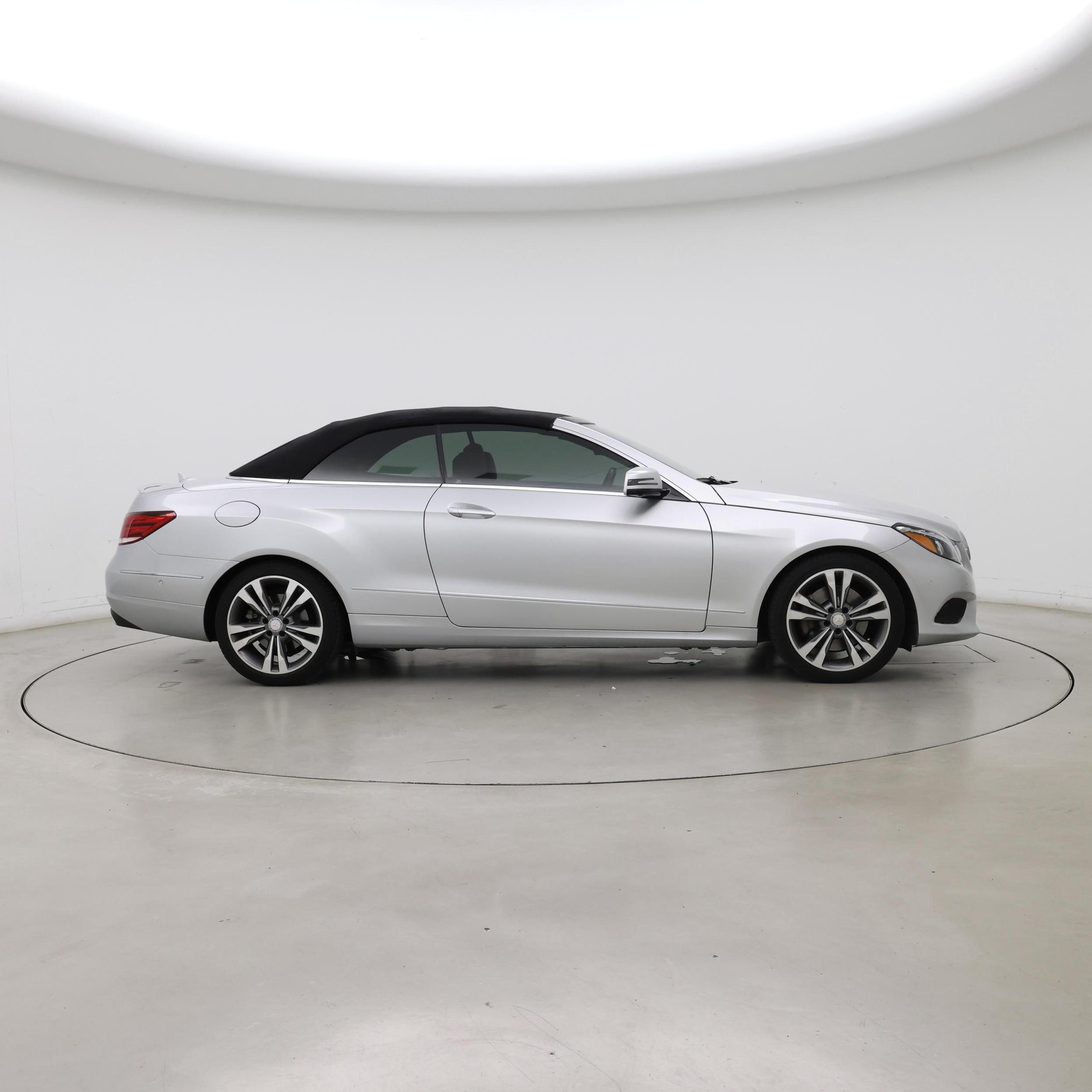 Thumbnail: 2017 Mercedes-Benz E-Class - 7