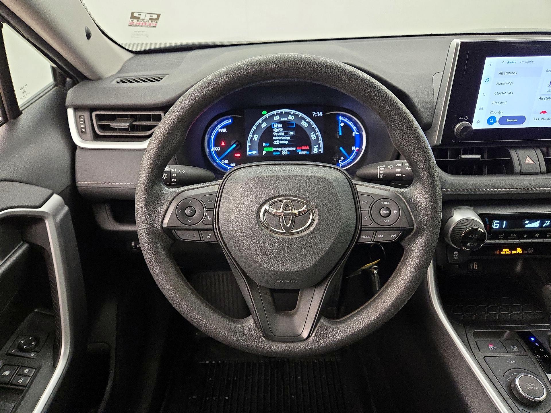 Thumbnail: 2024 Toyota RAV4 - 10