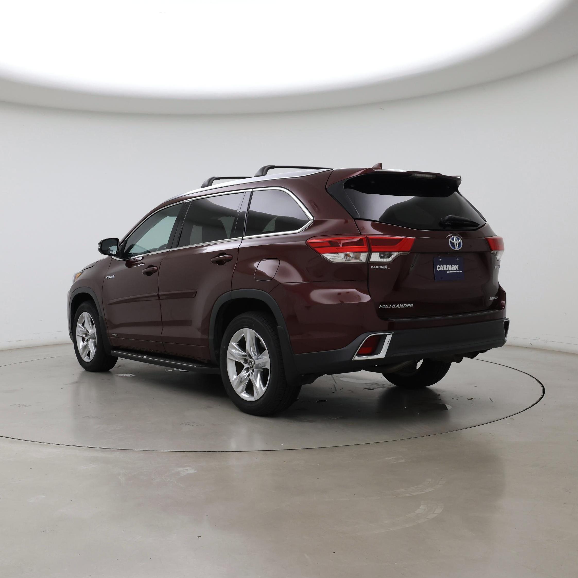 Thumbnail: 2017 Toyota Highlander - 2