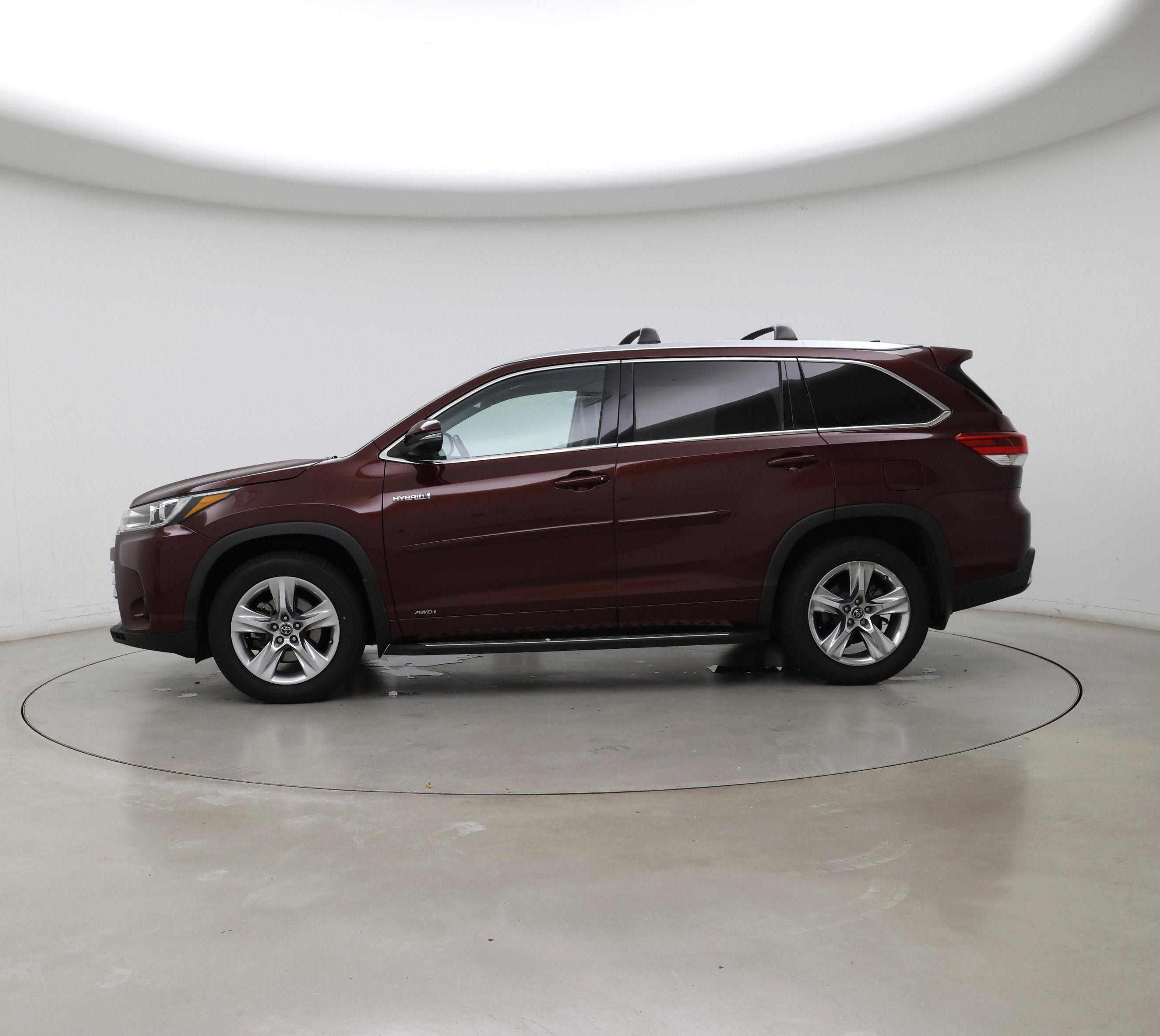 Thumbnail: 2017 Toyota Highlander - 3