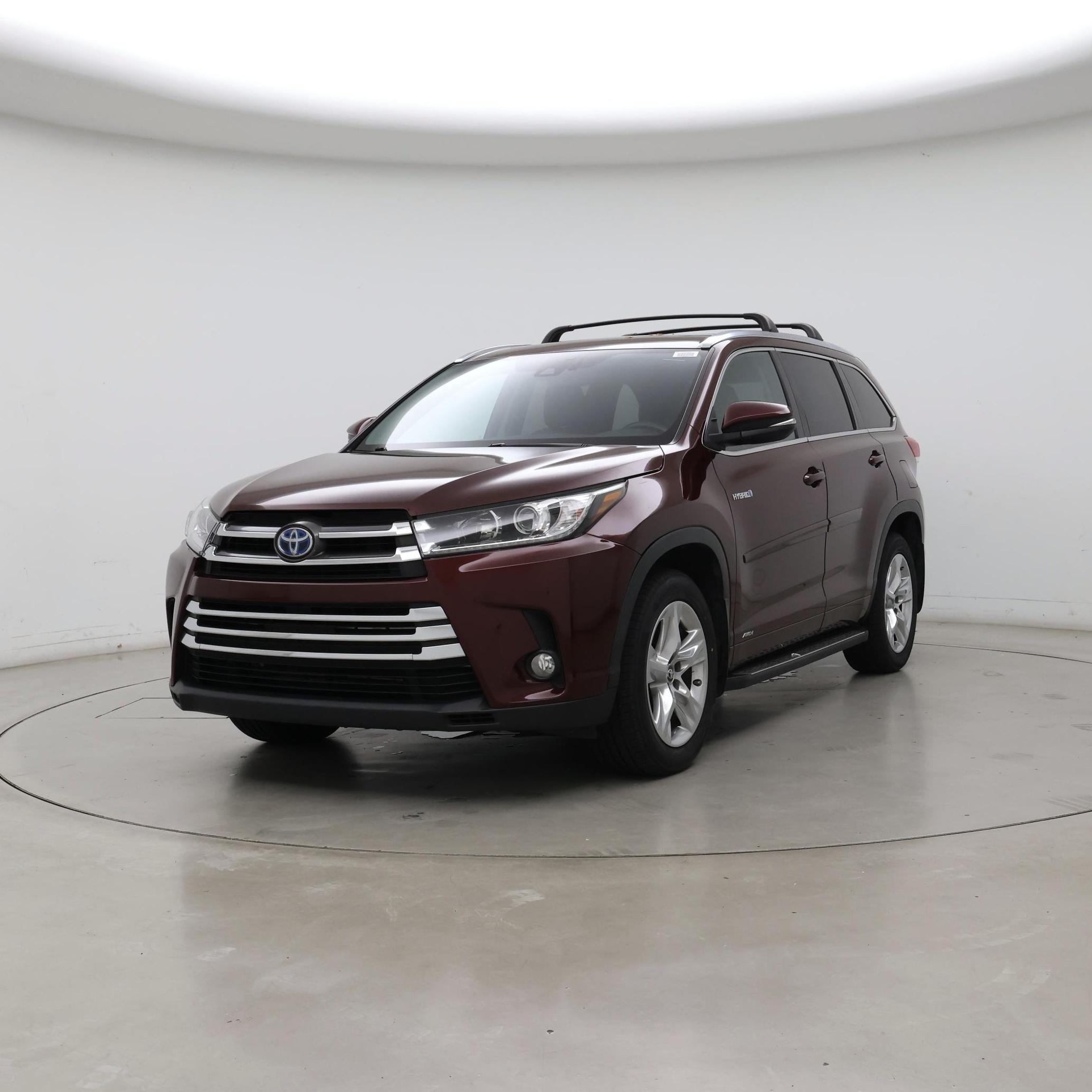 Thumbnail: 2017 Toyota Highlander - 4