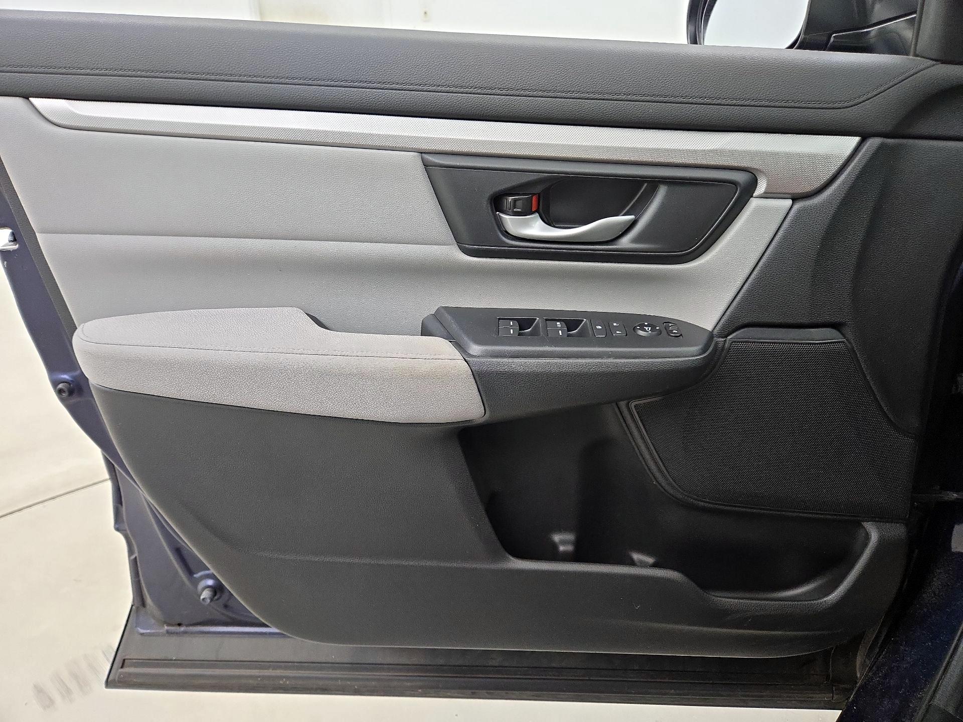Thumbnail: 2017 Honda CR-V - 12