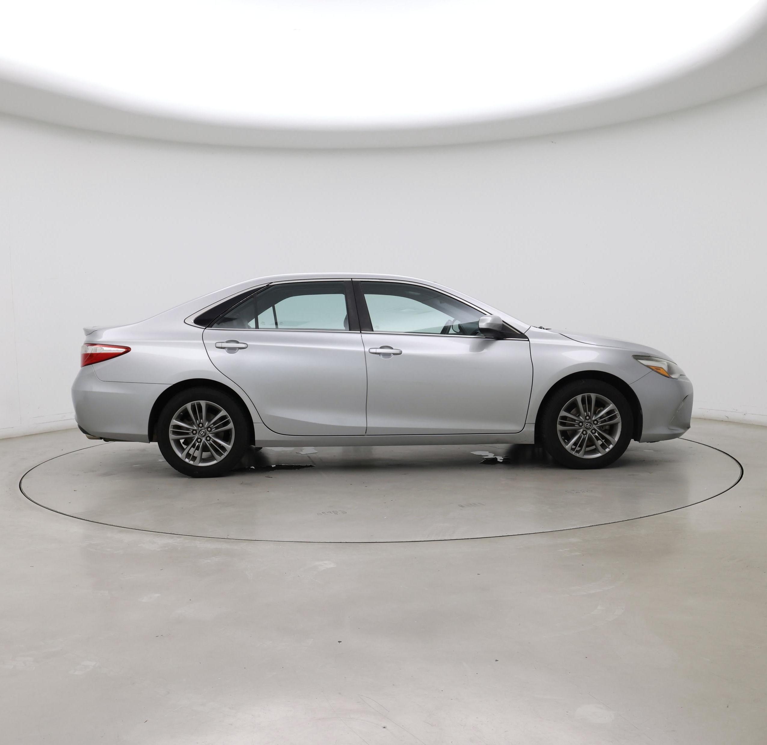 Thumbnail: 2016 Toyota Camry - 7