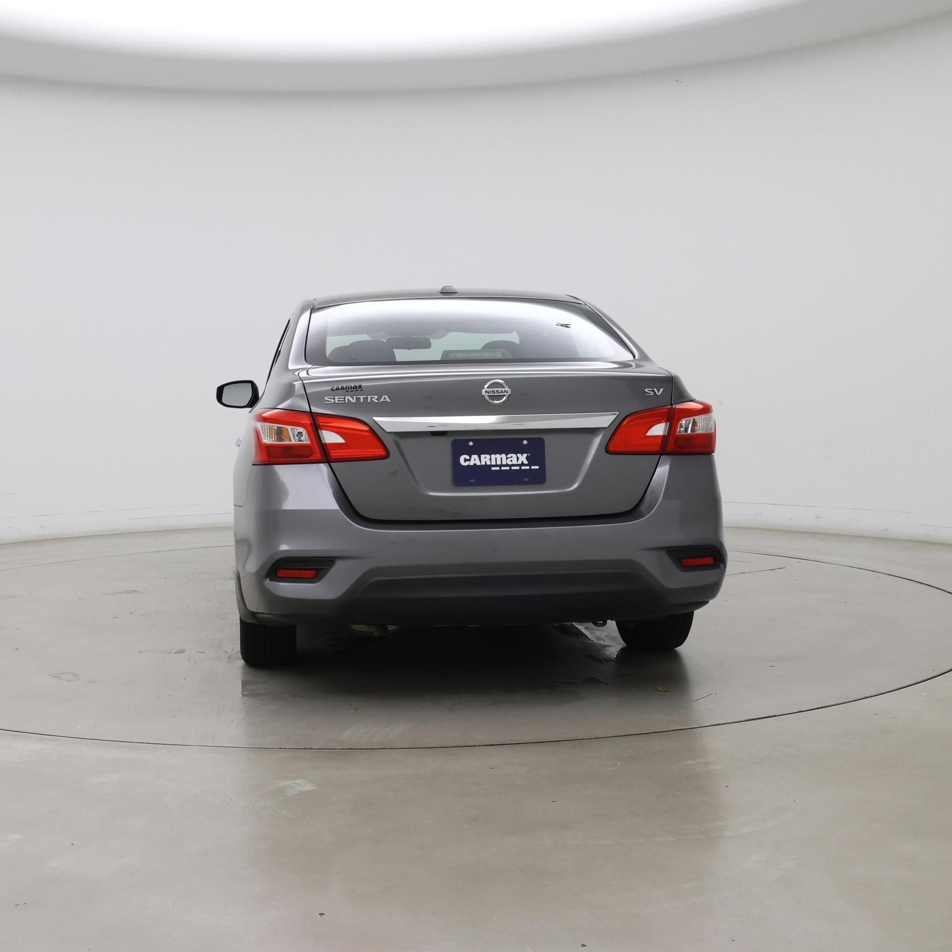 Thumbnail: 2016 Nissan Sentra - 6