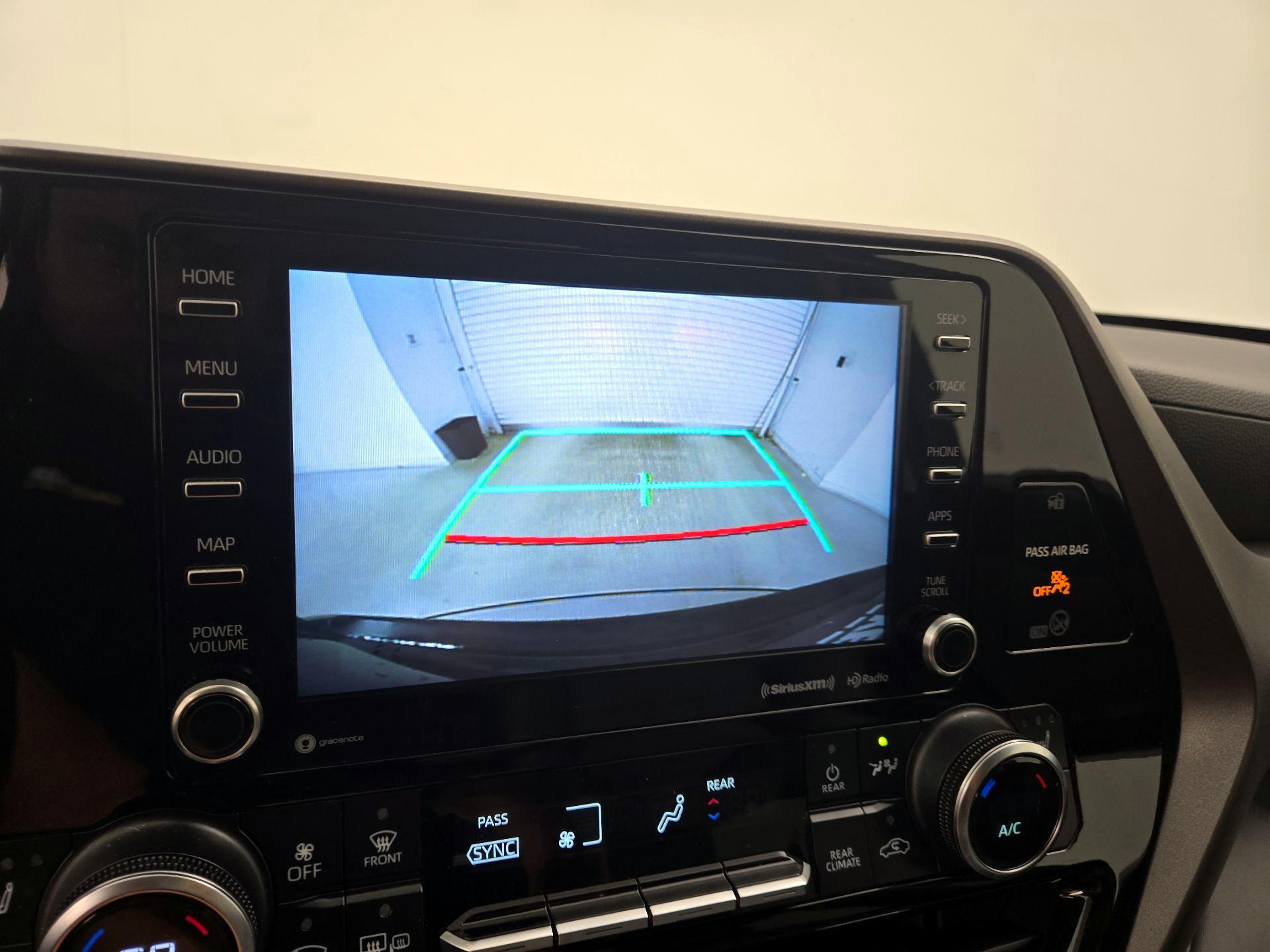 Thumbnail: 2020 Toyota Highlander - 14