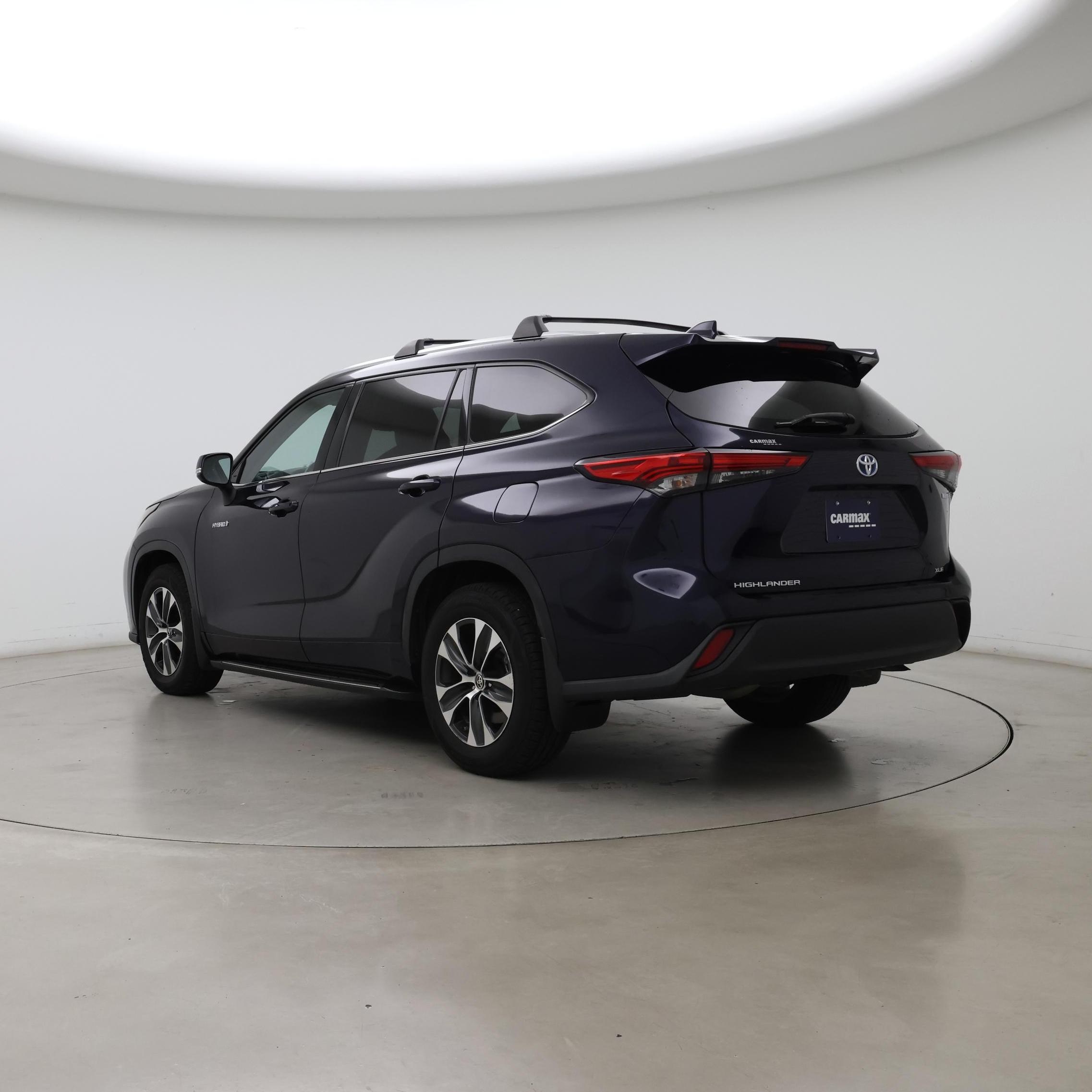 Thumbnail: 2020 Toyota Highlander - 2