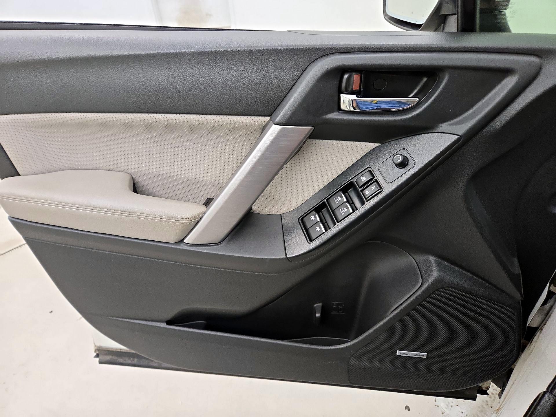 Thumbnail: 2017 Subaru Forester - 12