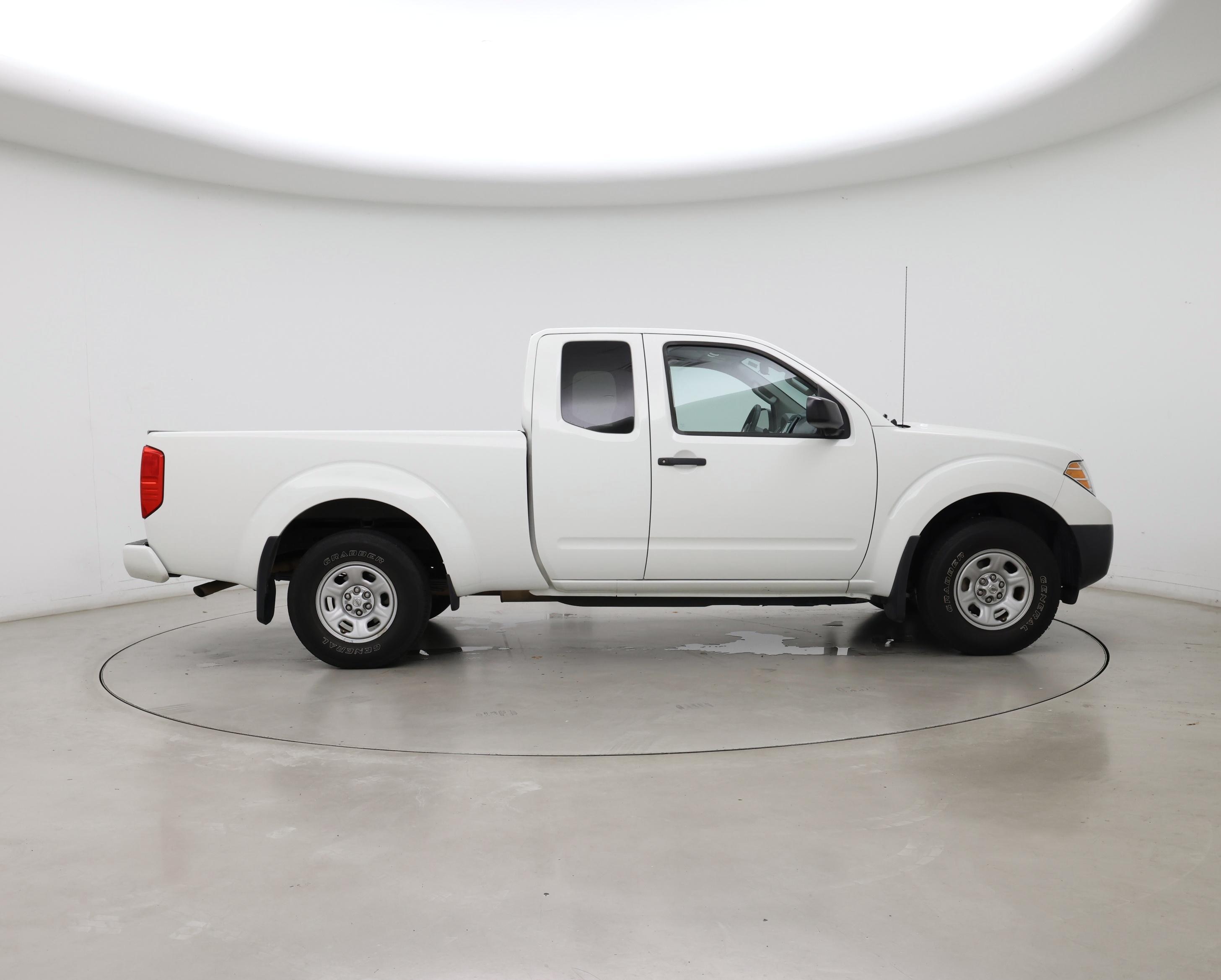 Thumbnail: 2017 Nissan Frontier - 7