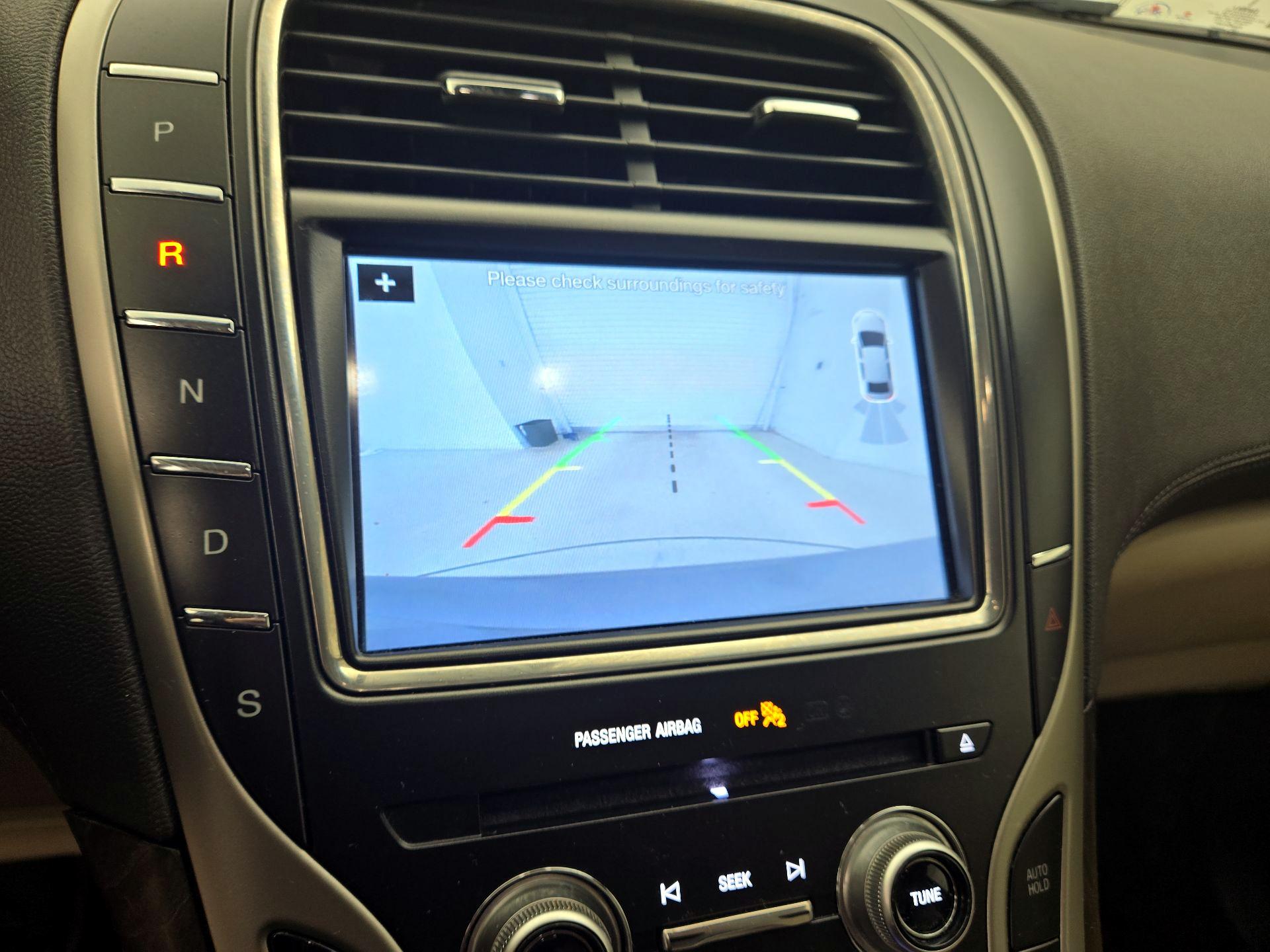 Thumbnail: 2018 Lincoln MKX - 15