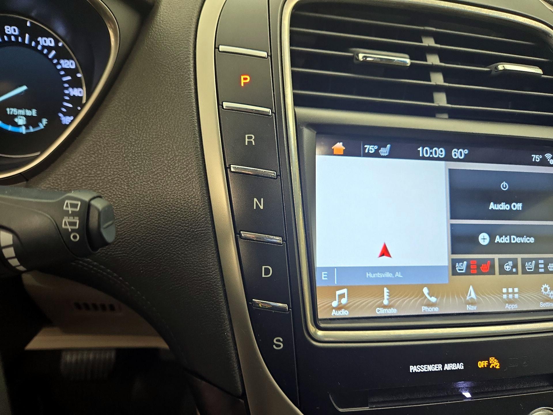 Thumbnail: 2018 Lincoln MKX - 18
