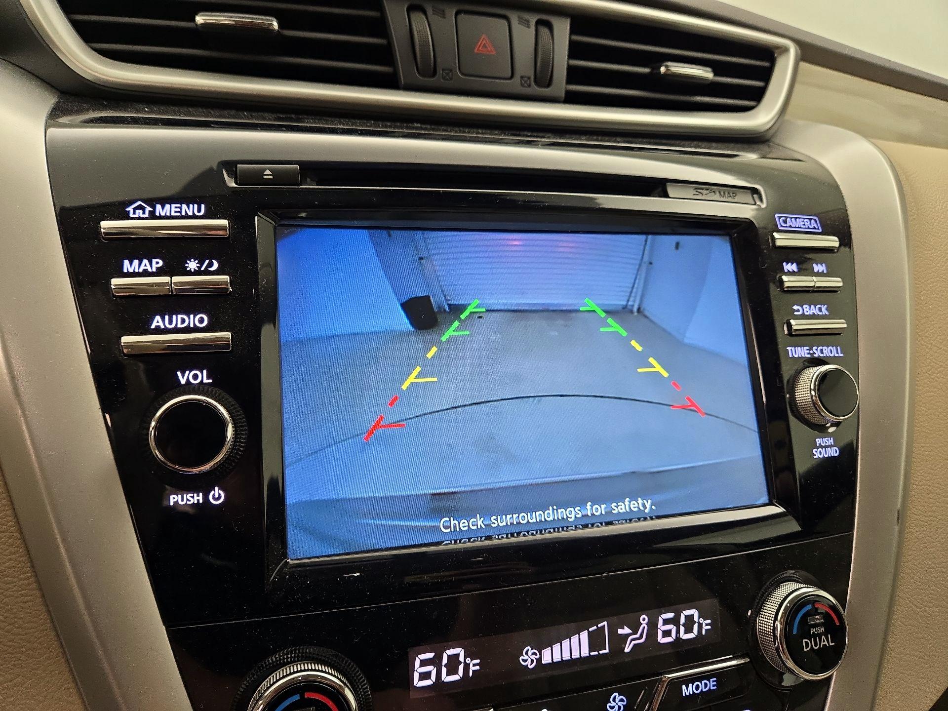Thumbnail: 2016 Nissan Murano - 15