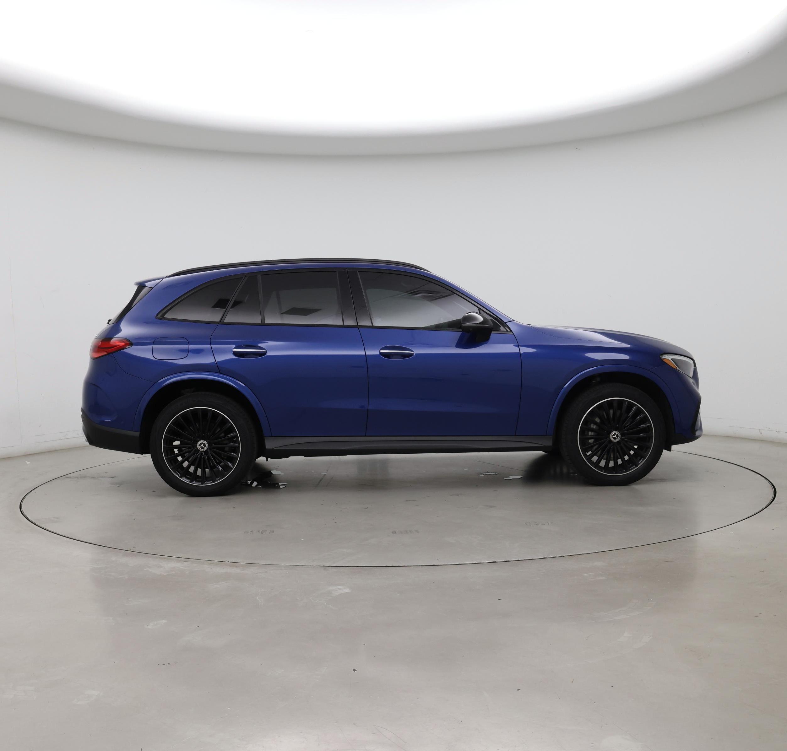 Thumbnail: 2023 Mercedes-Benz GLC - 7