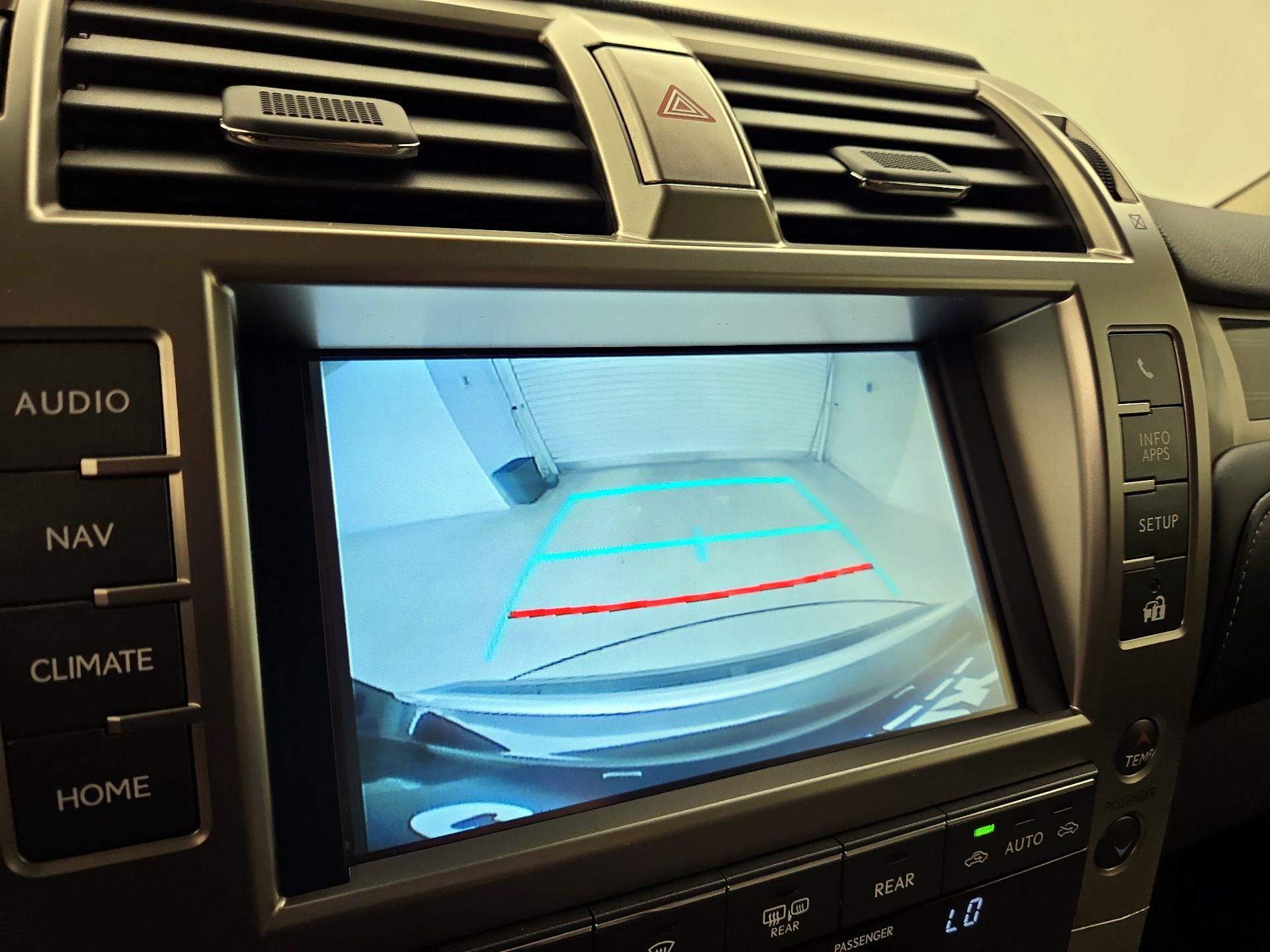 Thumbnail: 2020 Lexus GX - 15