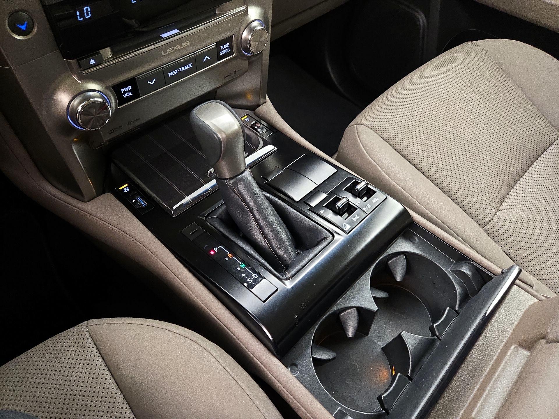 Thumbnail: 2020 Lexus GX - 18