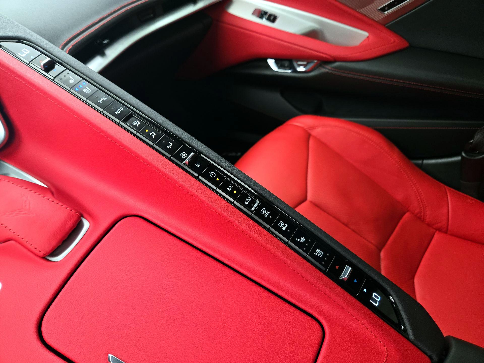 Thumbnail: 2025 Chevrolet Corvette - 17