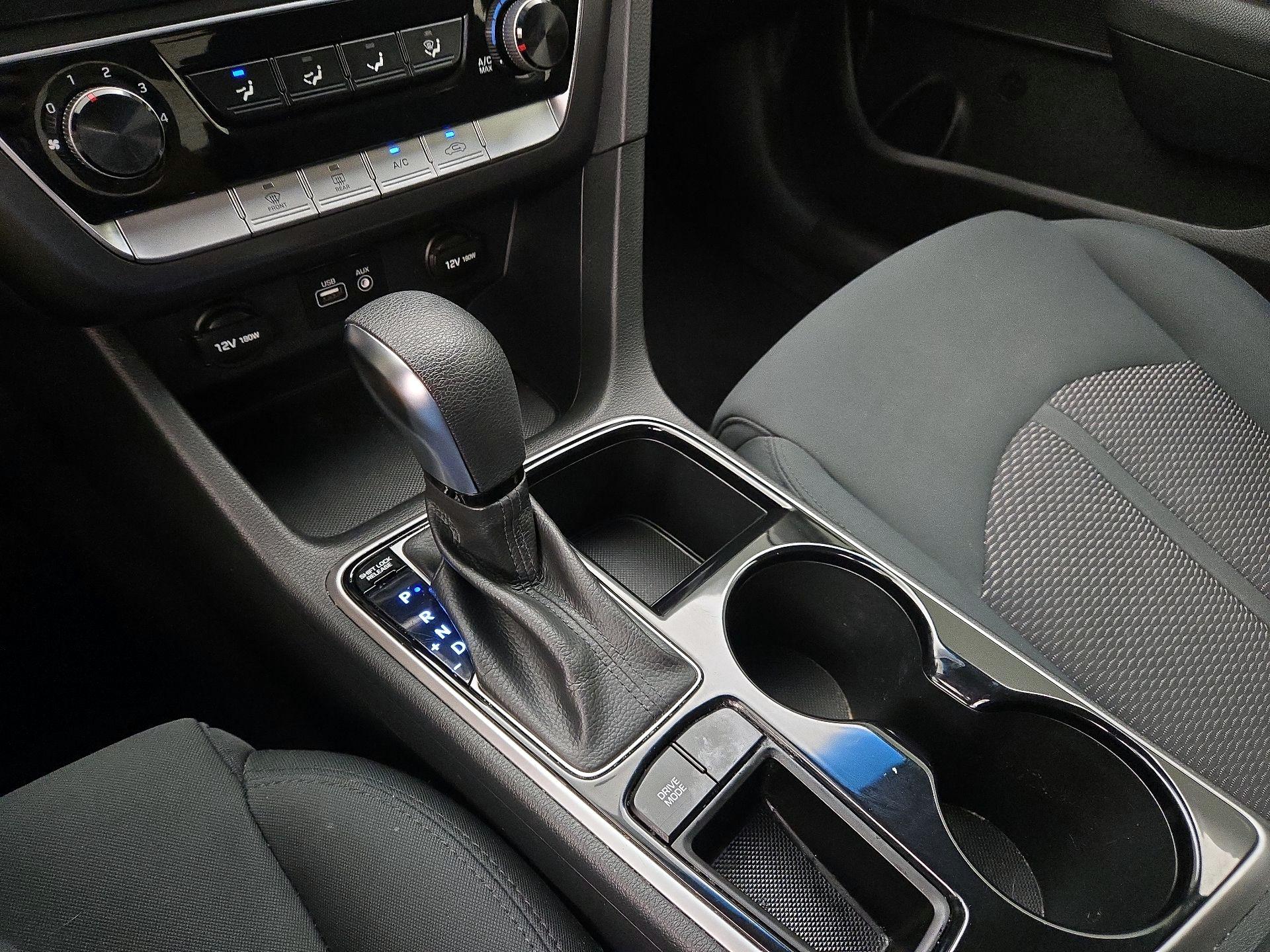 Thumbnail: 2019 Hyundai Sonata - 17