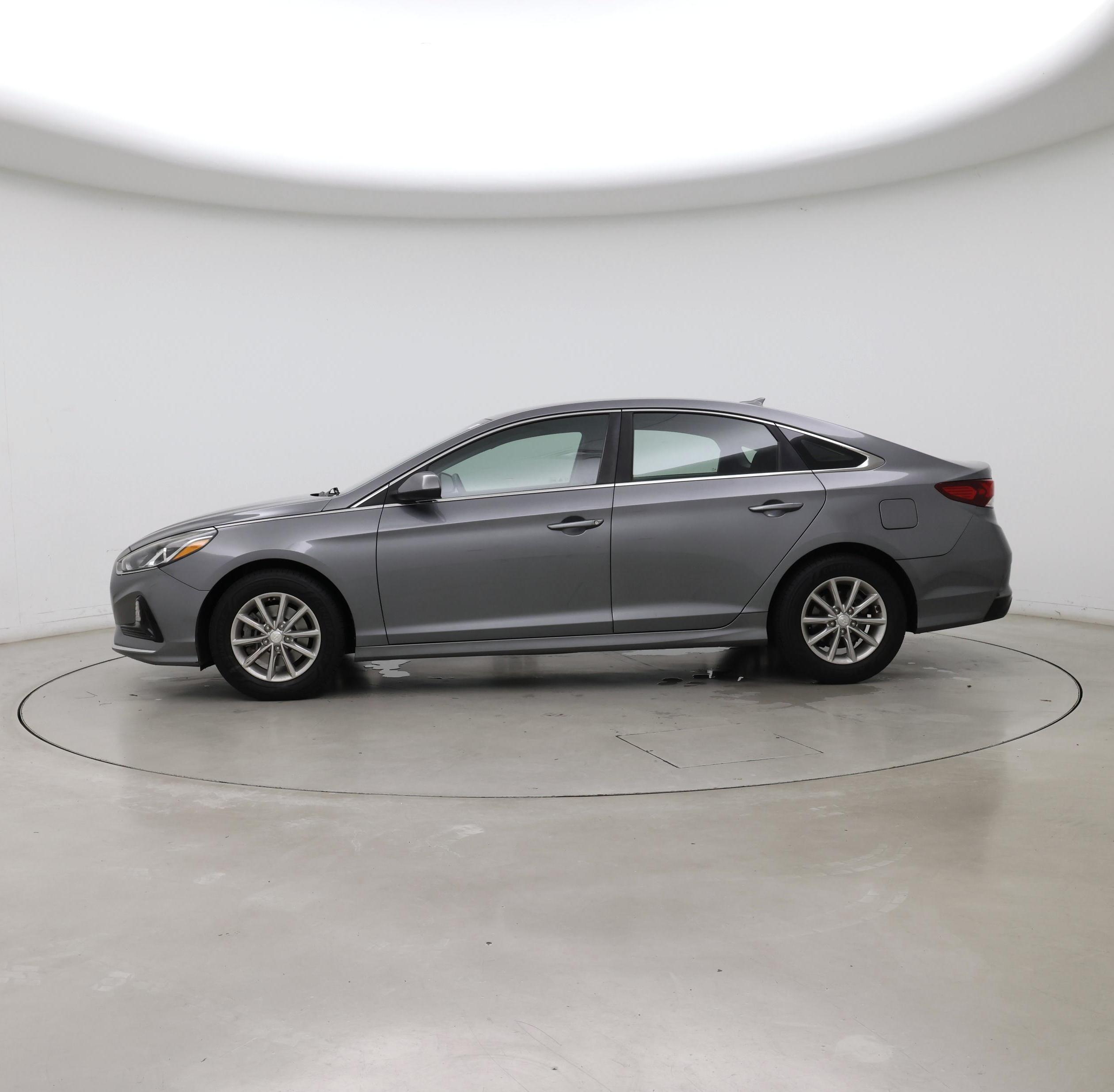 Thumbnail: 2019 Hyundai Sonata - 3