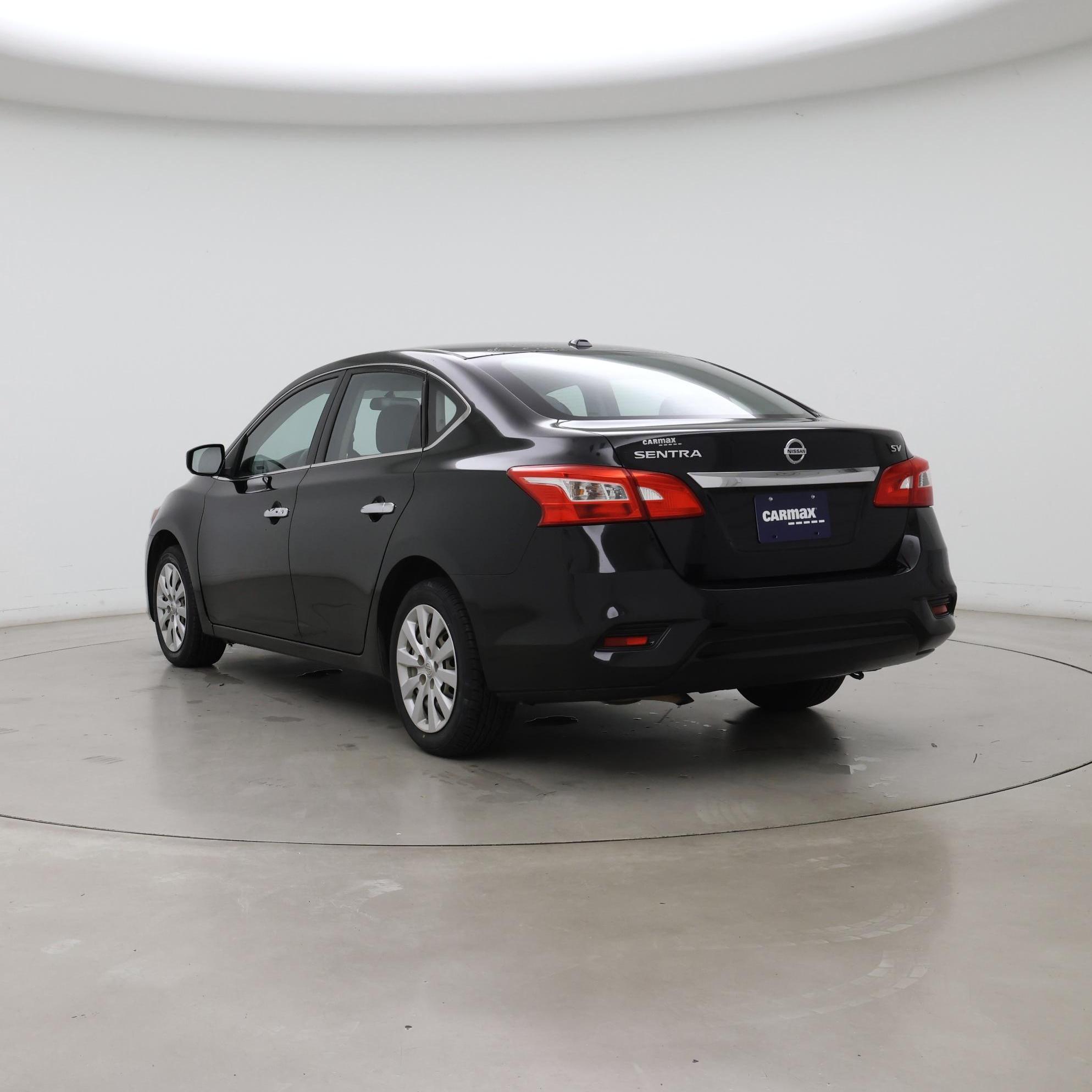 Thumbnail: 2017 Nissan Sentra - 2