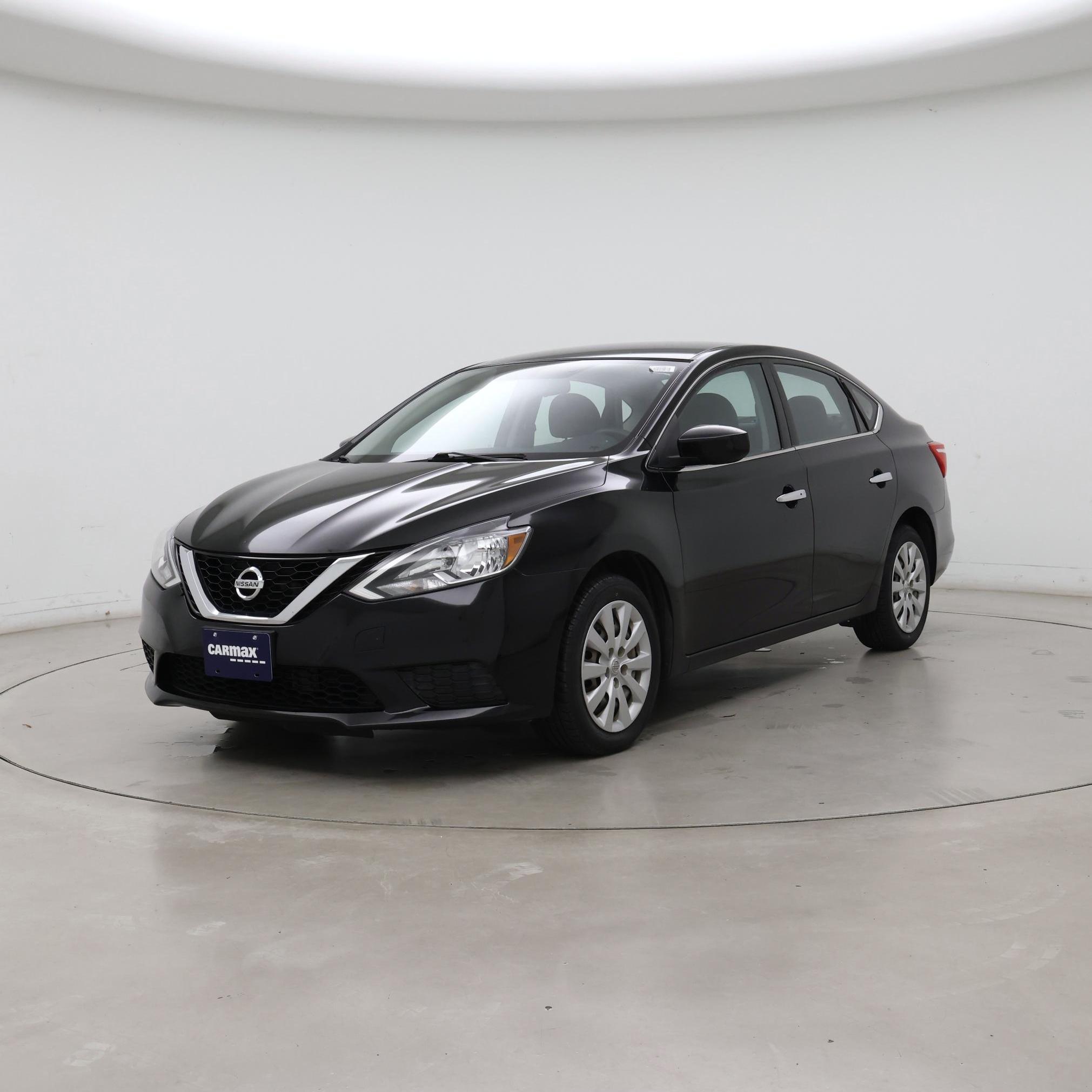 Thumbnail: 2017 Nissan Sentra - 4