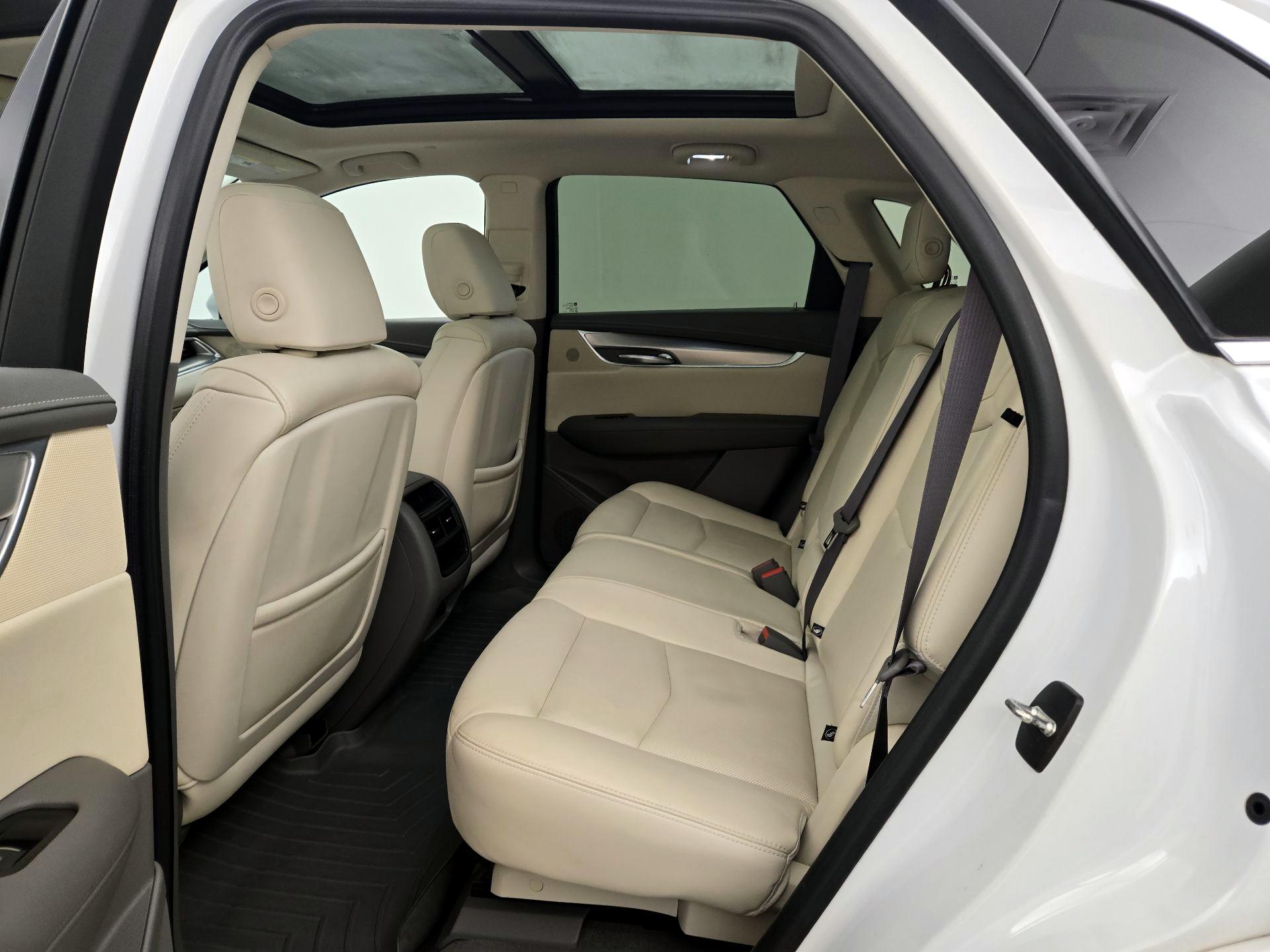 Thumbnail: 2018 Cadillac XT5 - 20