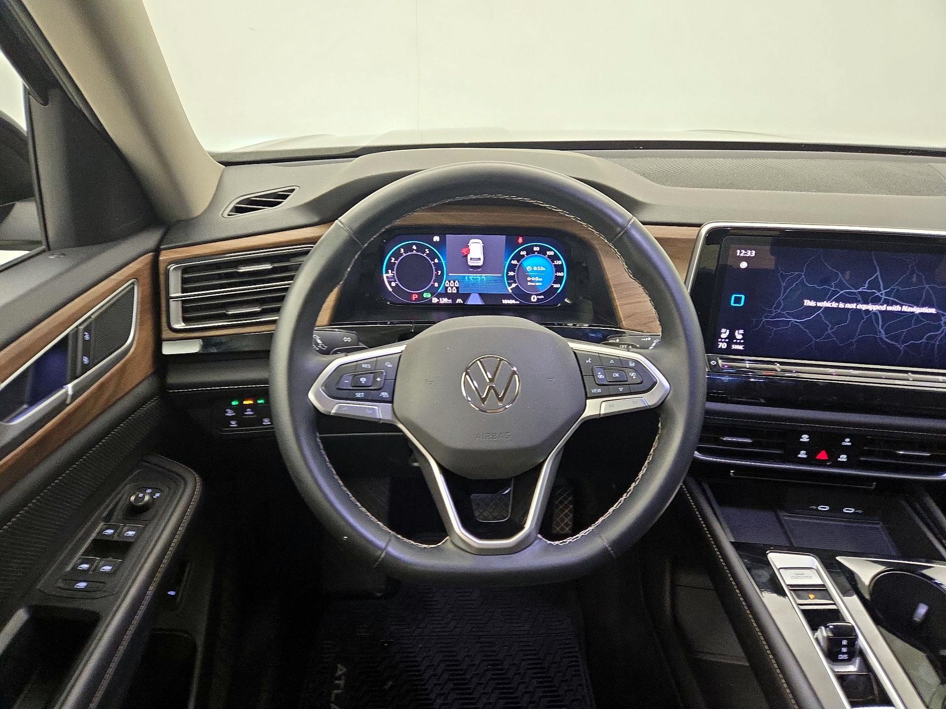Thumbnail: 2024 Volkswagen Atlas - 10