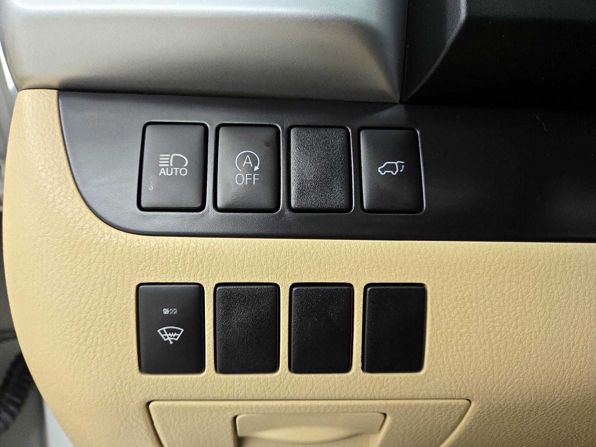 Thumbnail: 2019 Toyota Highlander - 13