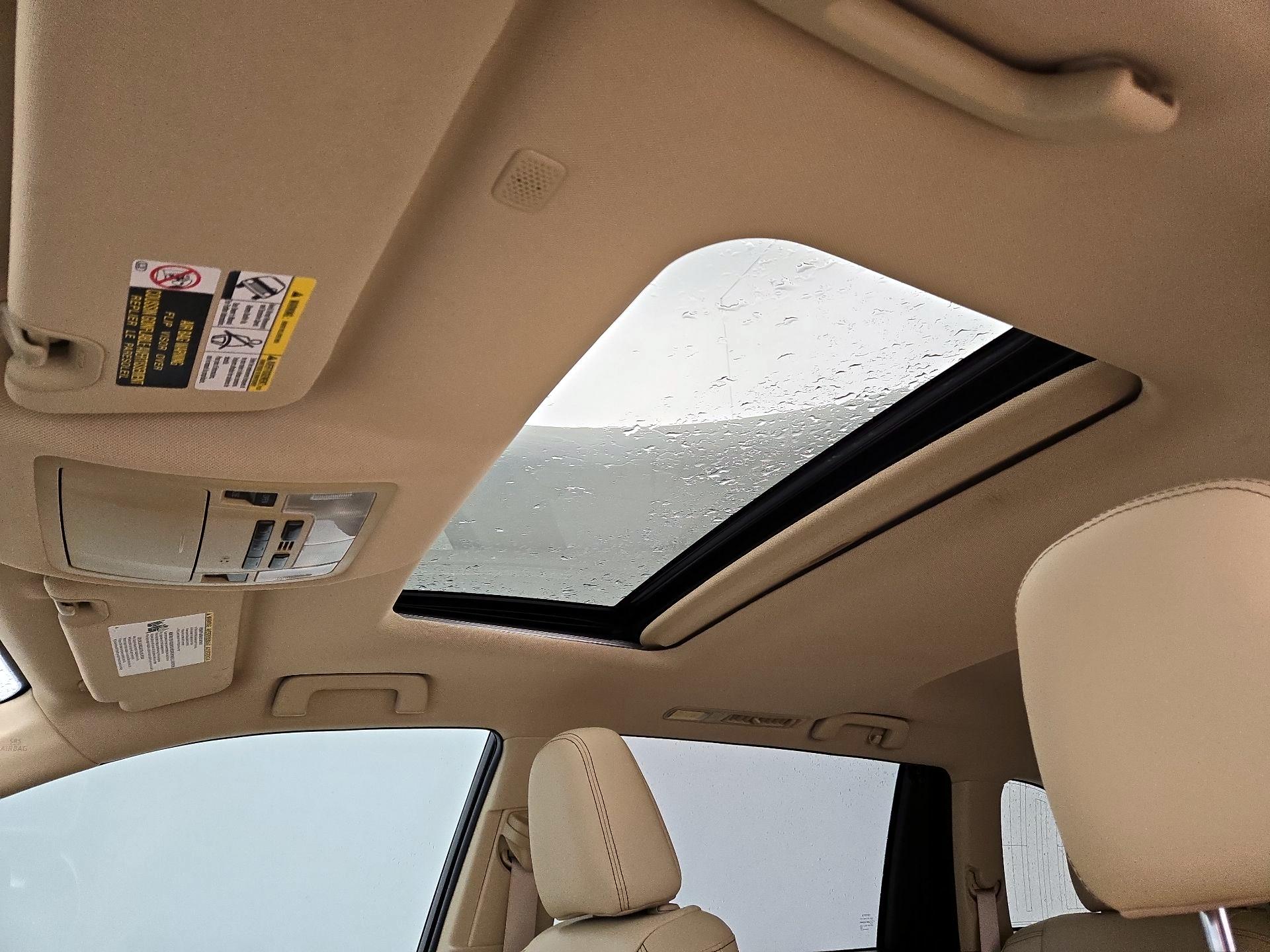 Thumbnail: 2019 Toyota Highlander - 19