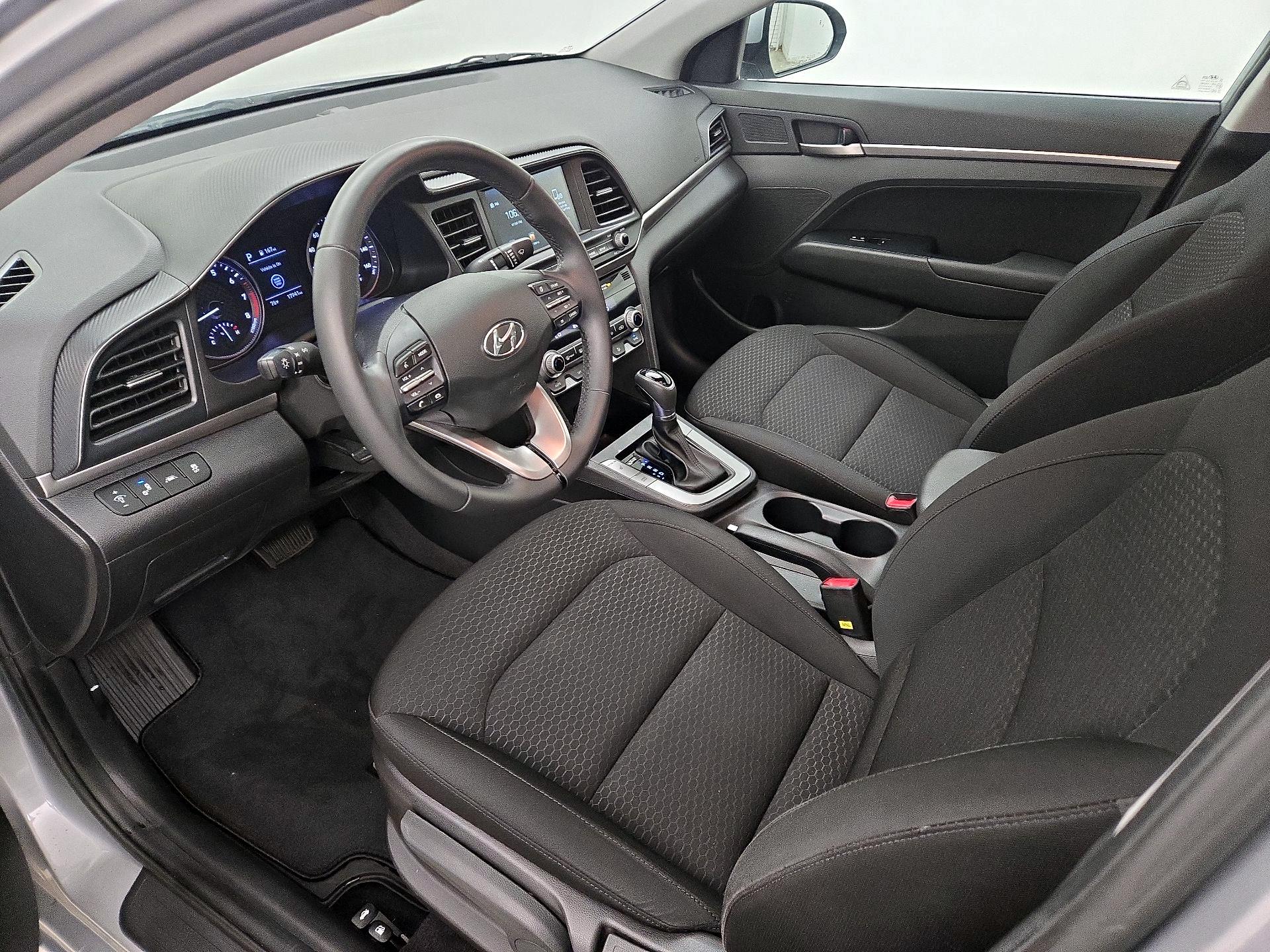 Thumbnail: 2020 Hyundai Elantra - 11