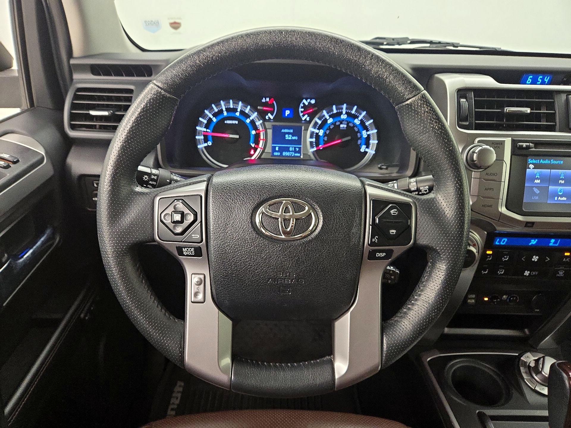 Thumbnail: 2016 Toyota 4Runner - 10
