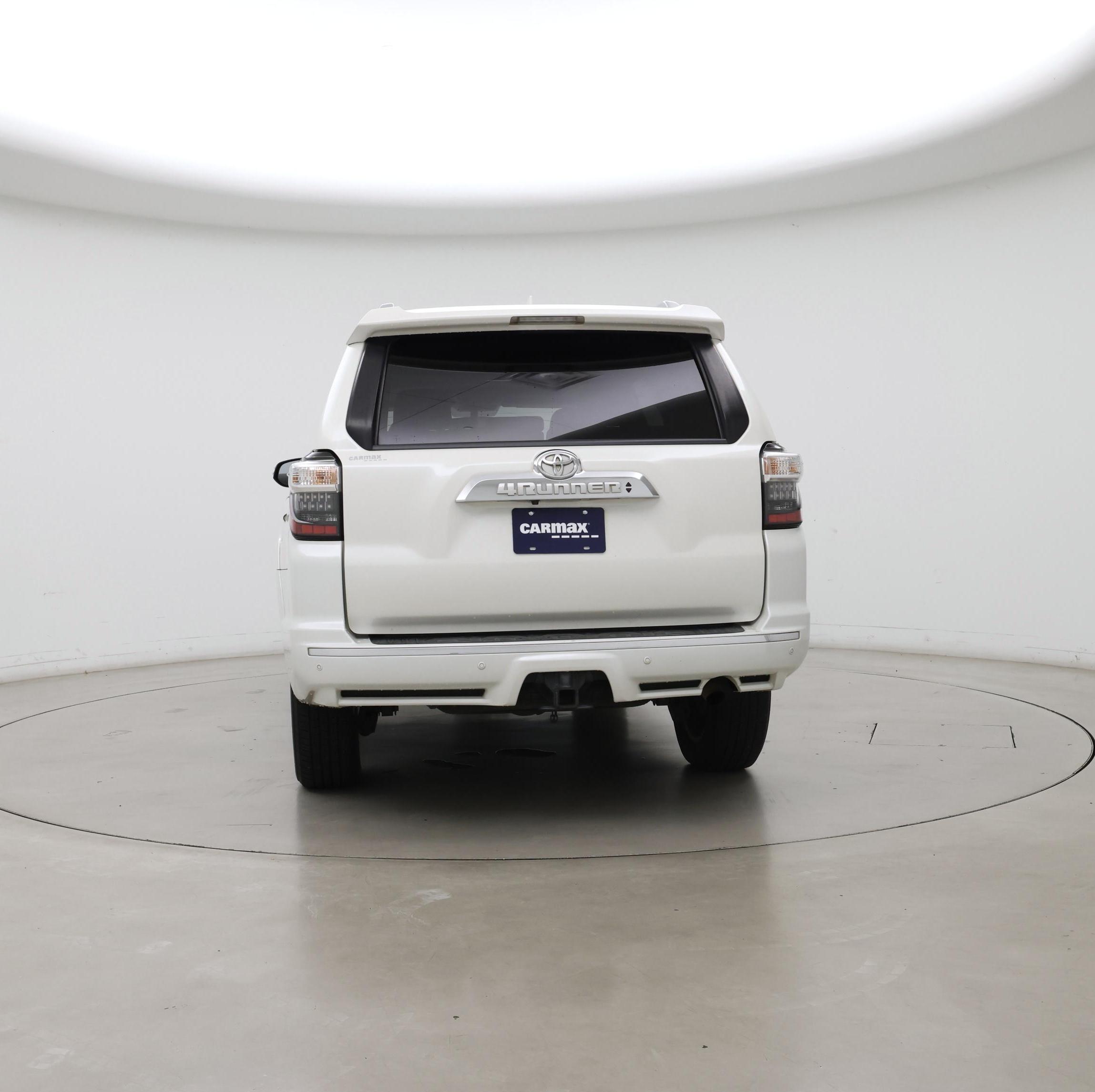 Thumbnail: 2016 Toyota 4Runner - 6