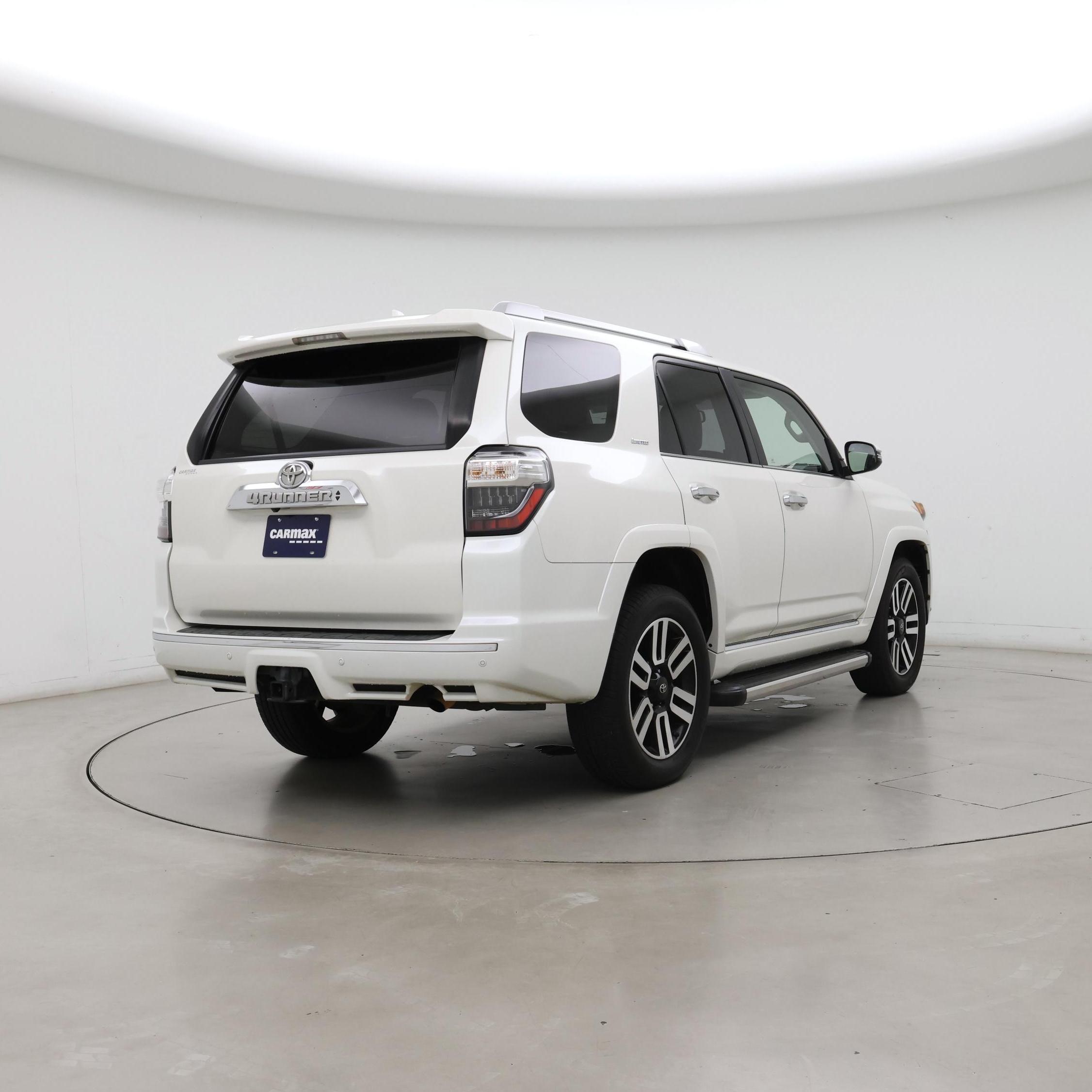 Thumbnail: 2016 Toyota 4Runner - 8