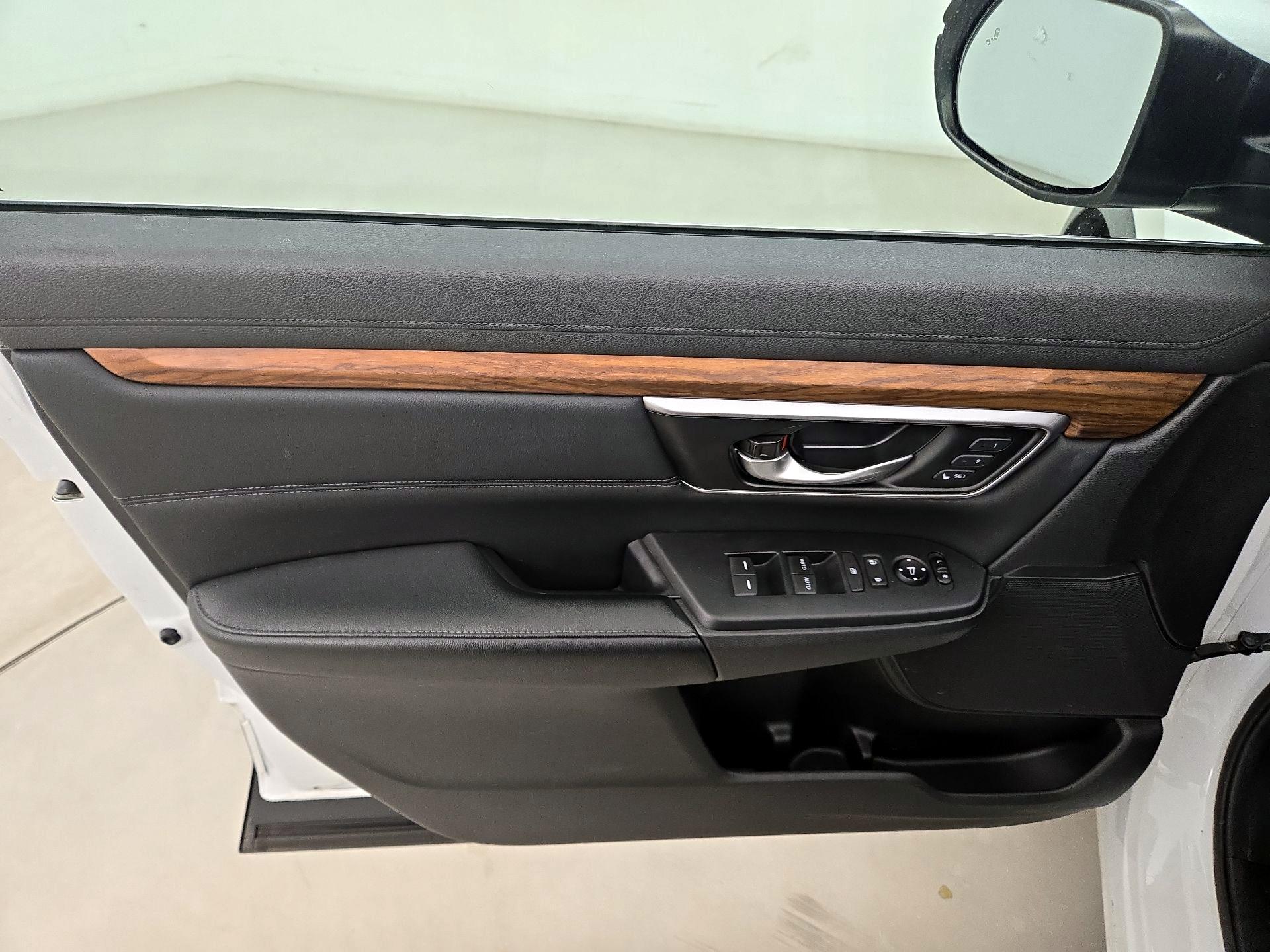 Thumbnail: 2019 Honda CR-V - 12