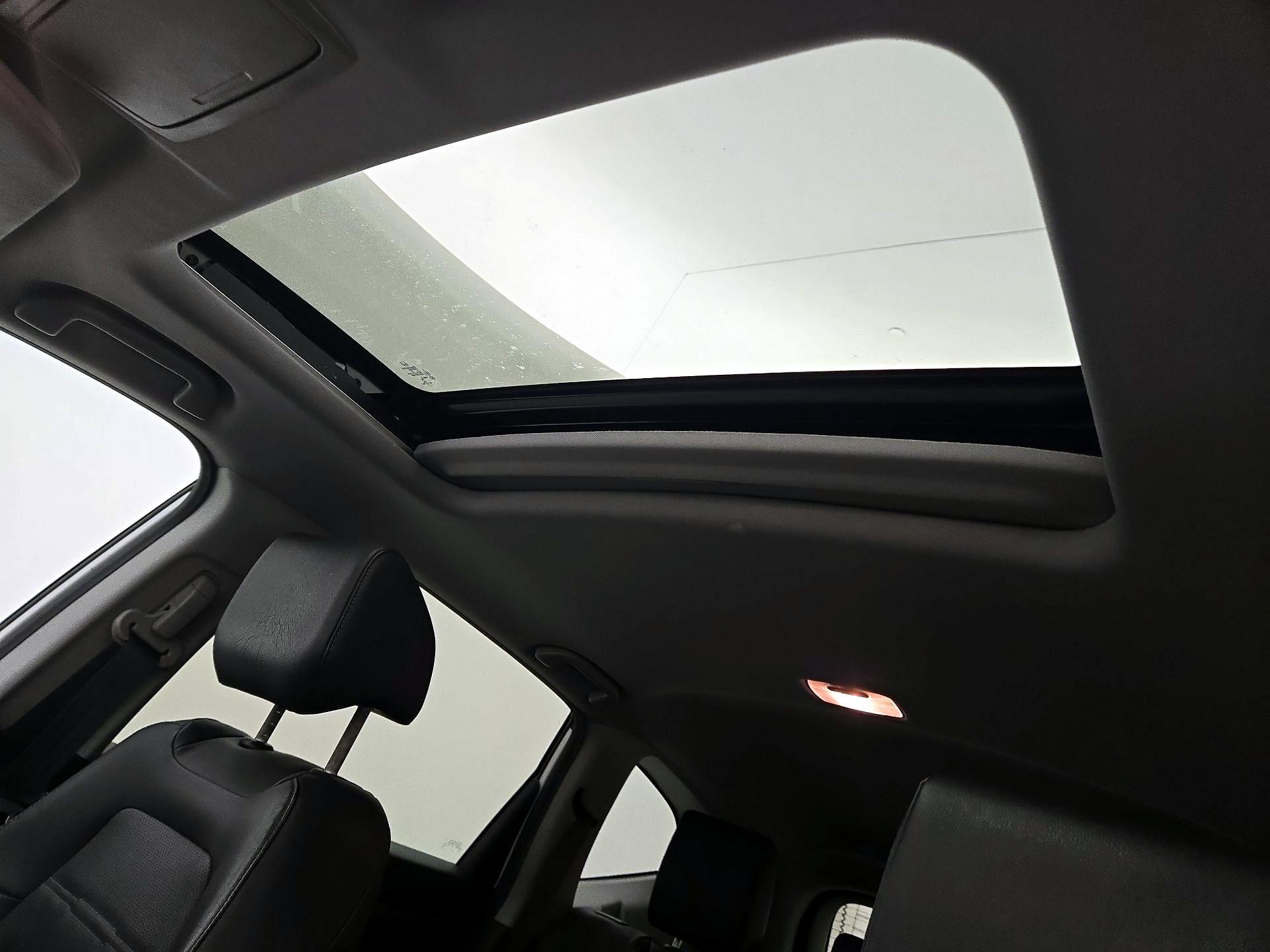 Thumbnail: 2019 Honda CR-V - 19