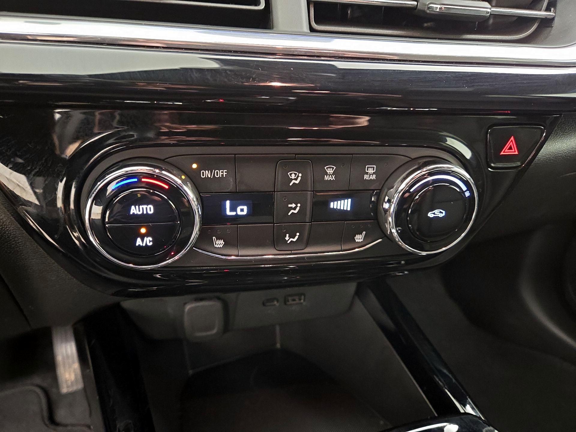 Thumbnail: 2025 Chevrolet Trax - 16