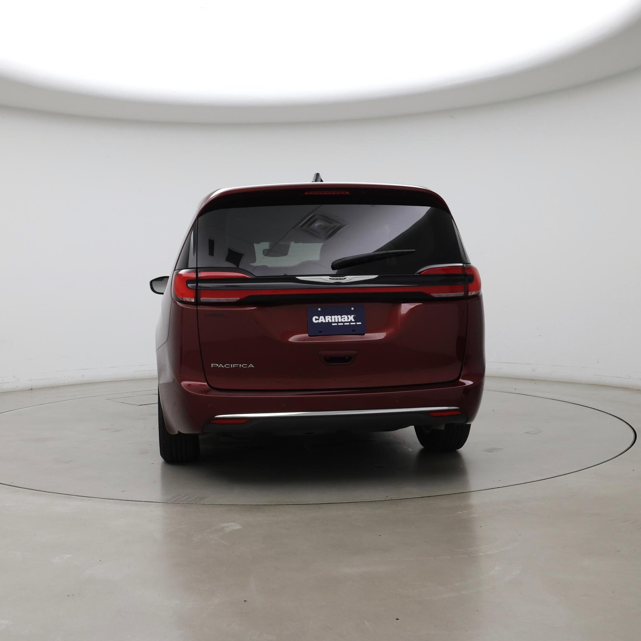 Thumbnail: 2023 Chrysler Pacifica - 6