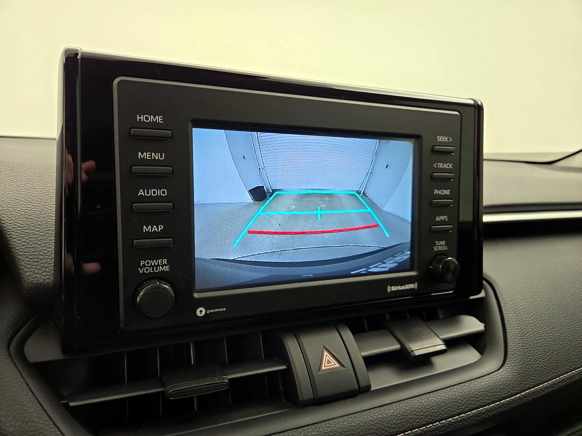 Thumbnail: 2020 Toyota RAV4 - 14