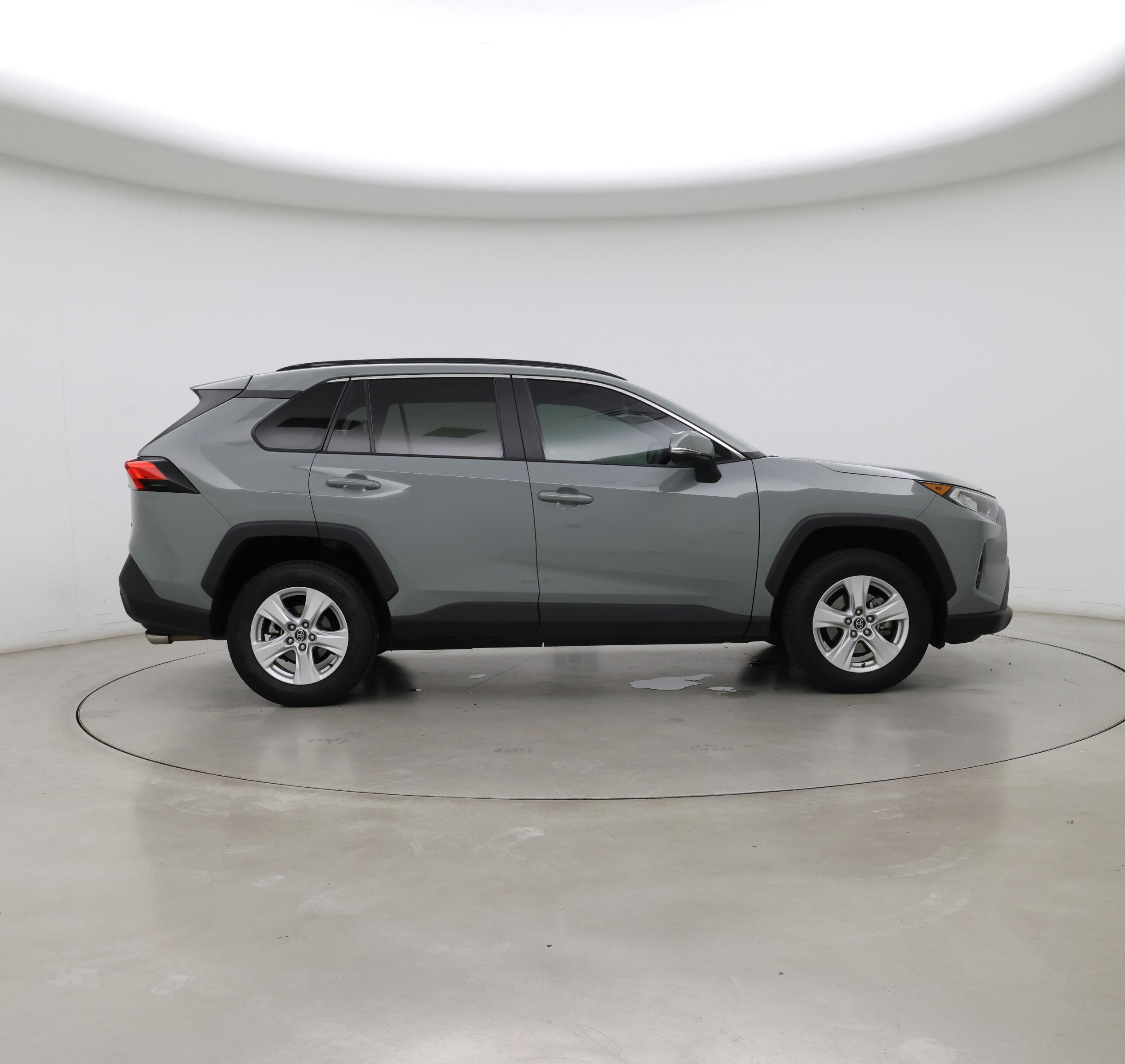 Thumbnail: 2020 Toyota RAV4 - 7