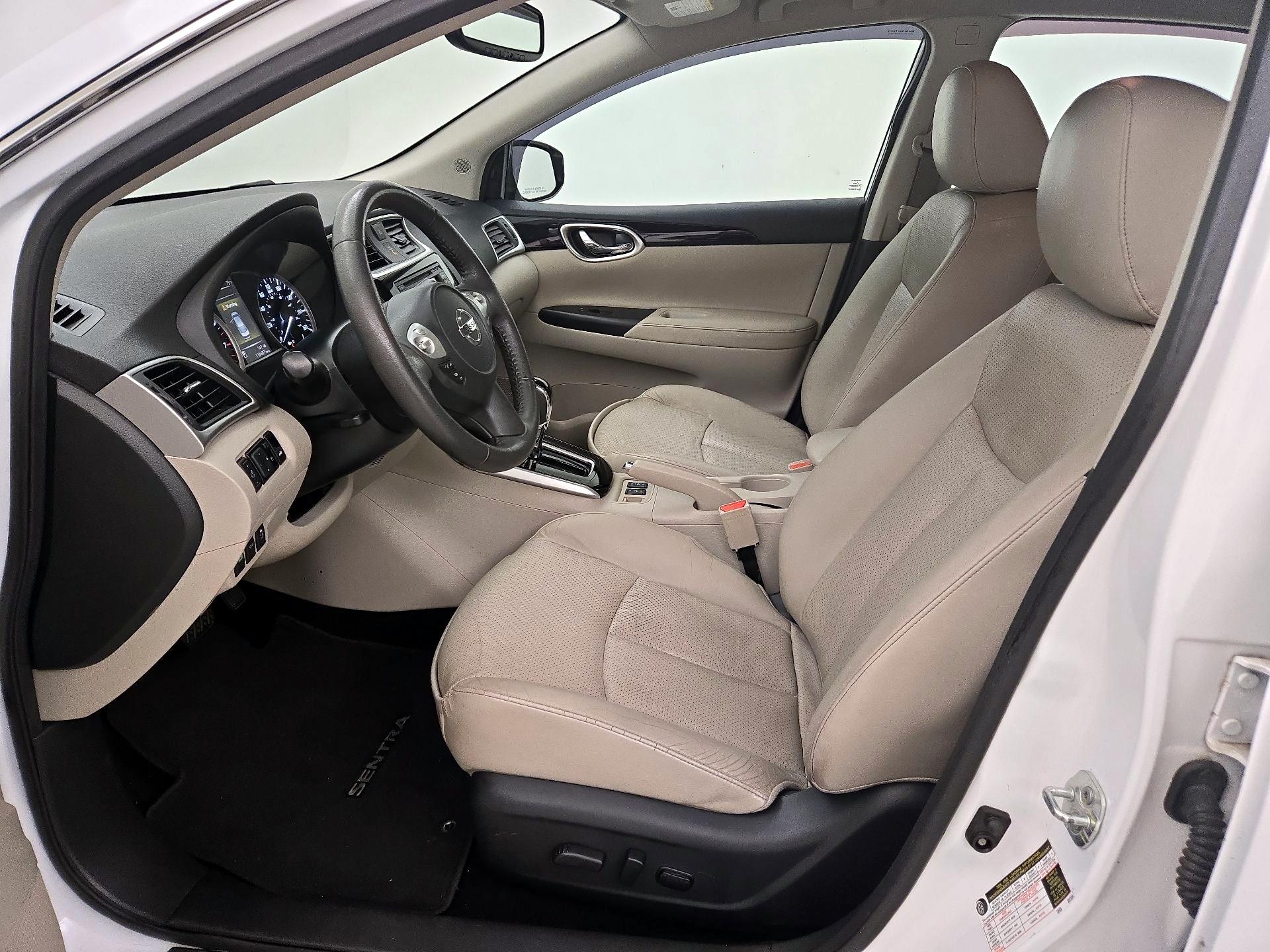 Thumbnail: 2017 Nissan Sentra - 11