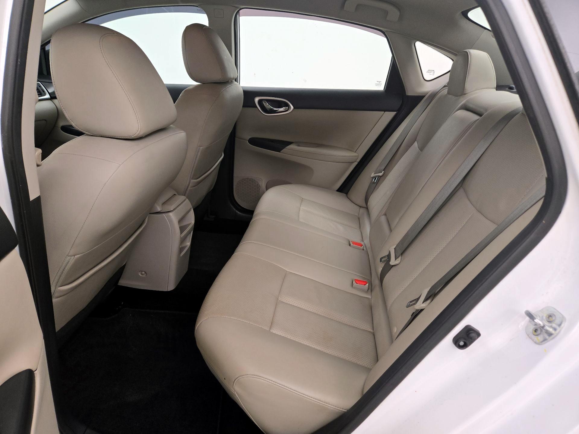 Thumbnail: 2017 Nissan Sentra - 19