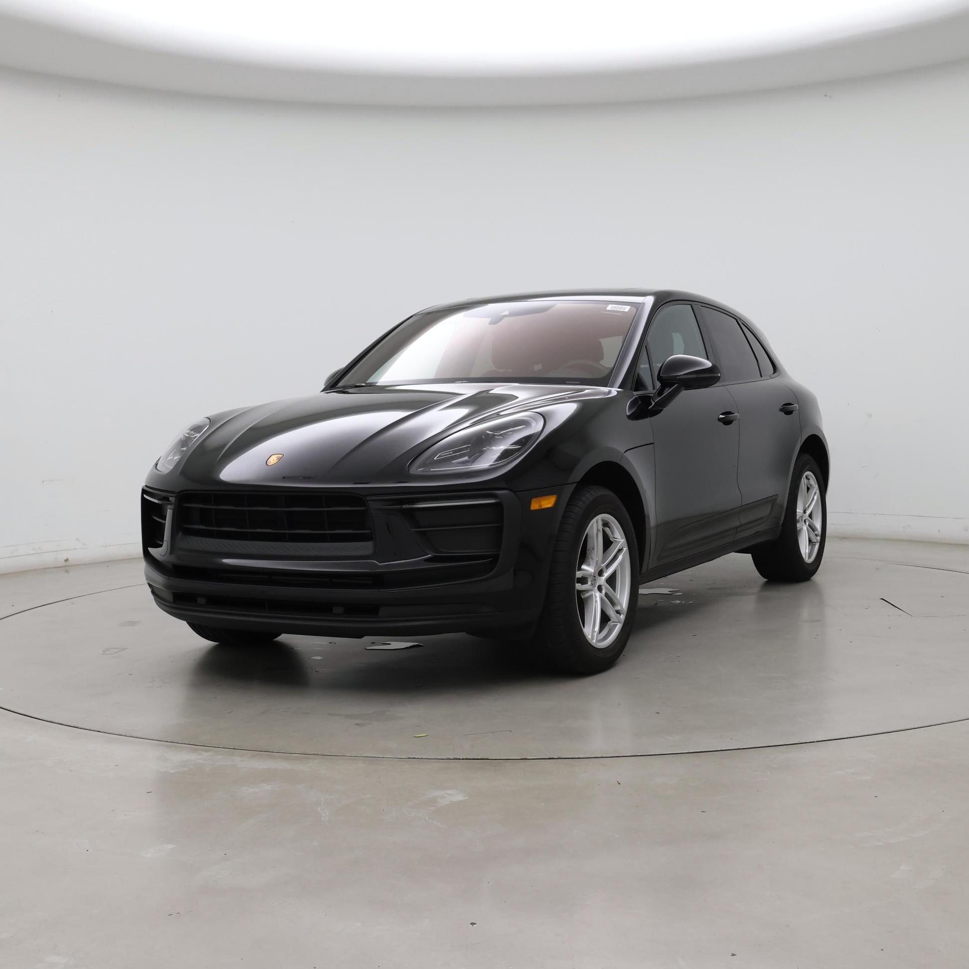 Thumbnail: 2022 Porsche Macan - 4