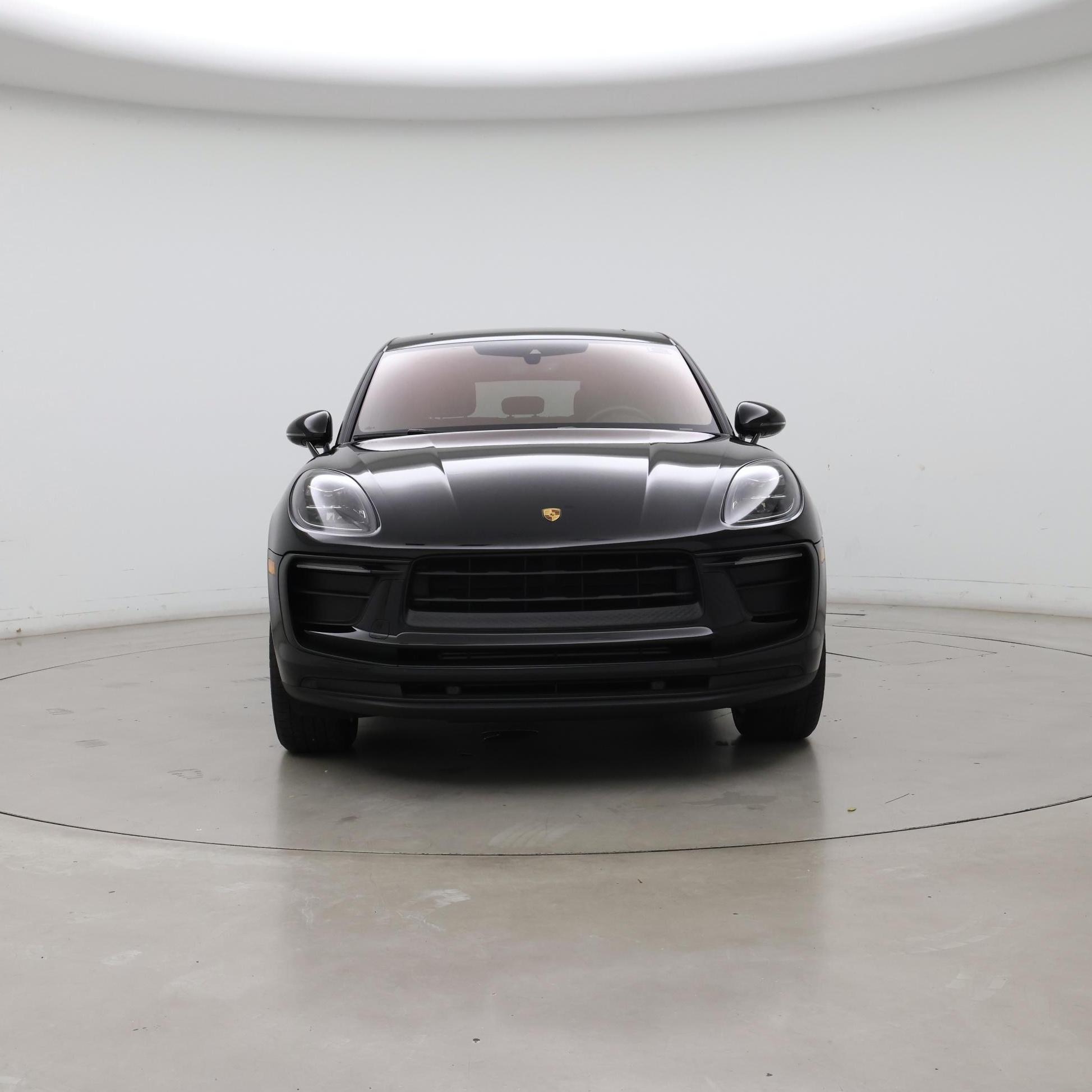 Thumbnail: 2022 Porsche Macan - 5