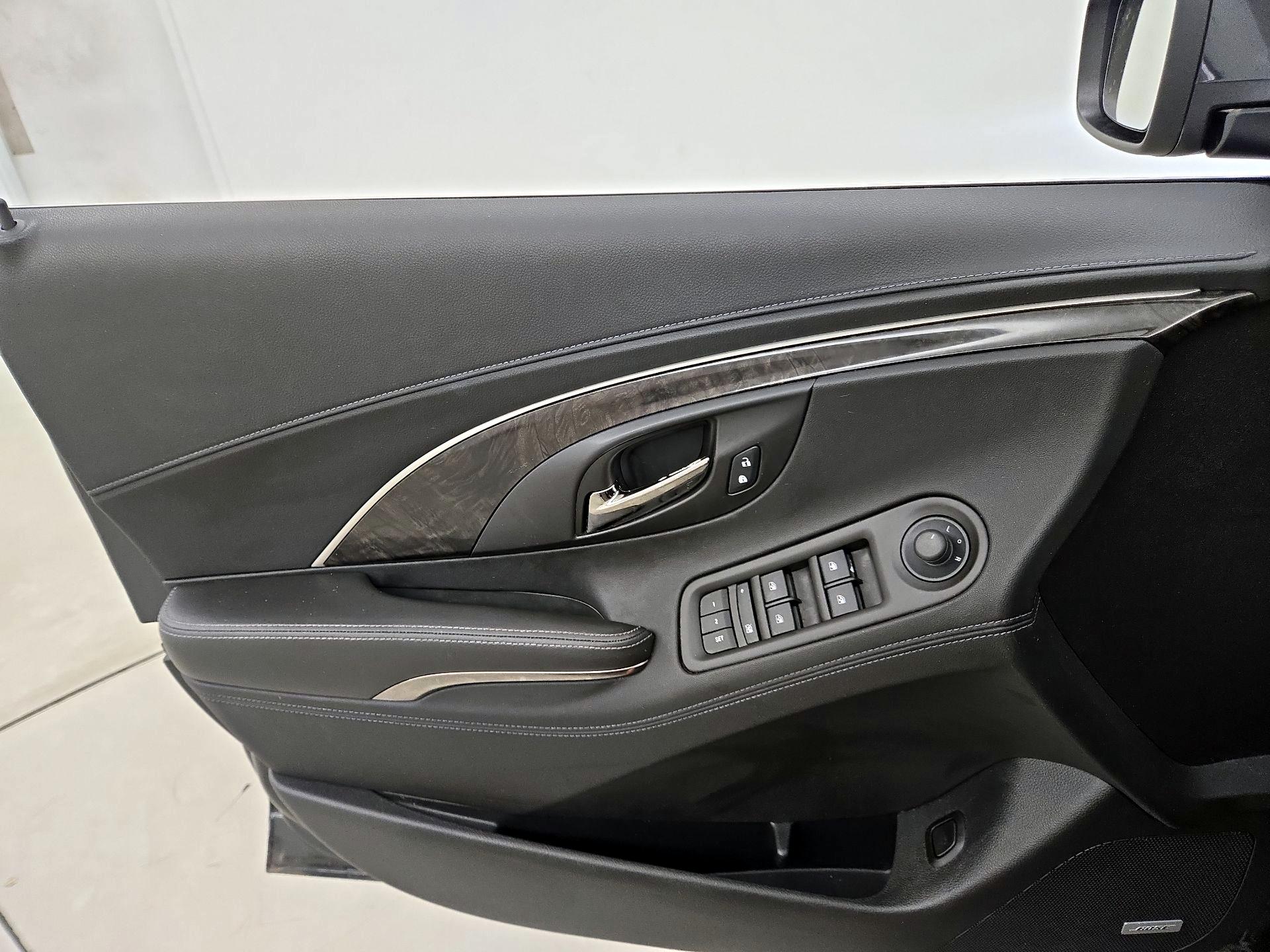 Thumbnail: 2015 Buick LaCrosse - 12
