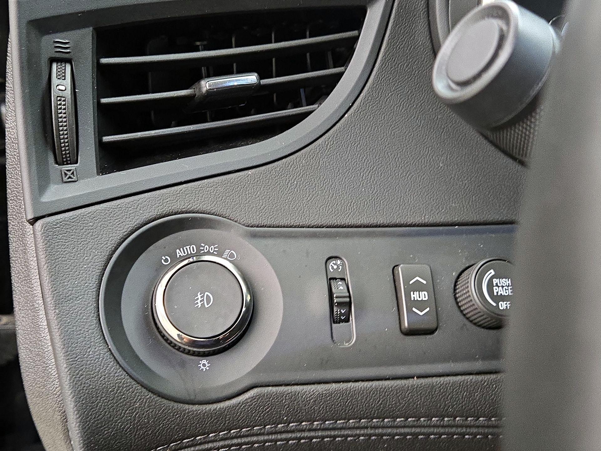 Thumbnail: 2015 Buick LaCrosse - 13