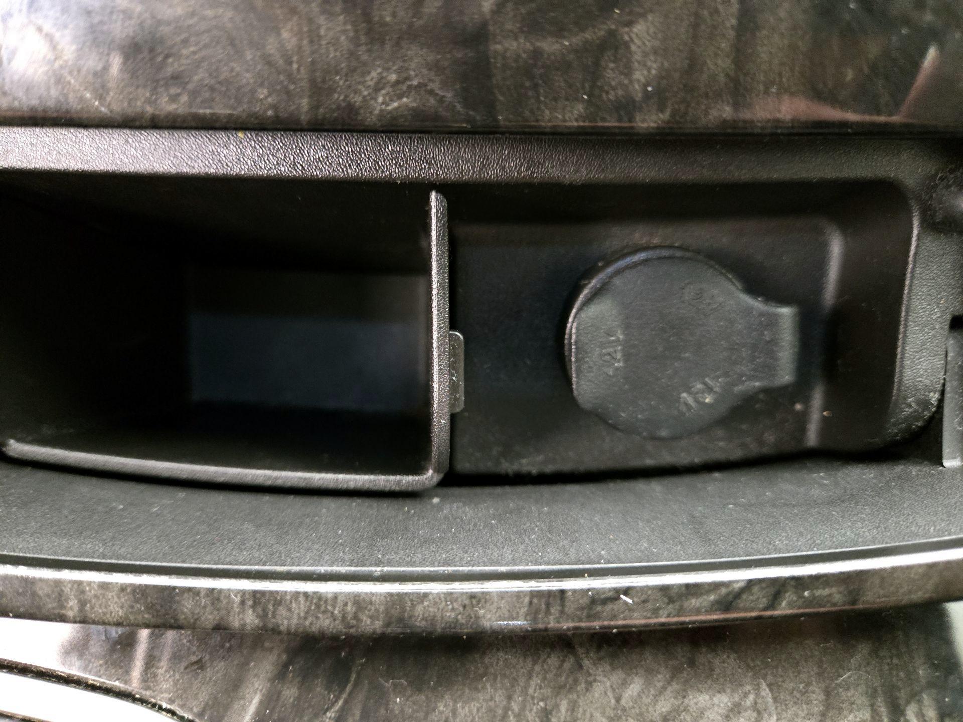 Thumbnail: 2015 Buick LaCrosse - 18