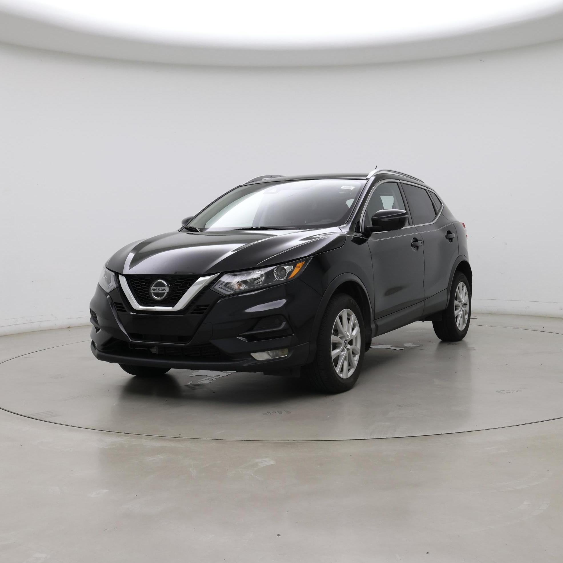 Thumbnail: 2021 Nissan Rogue Sport - 4