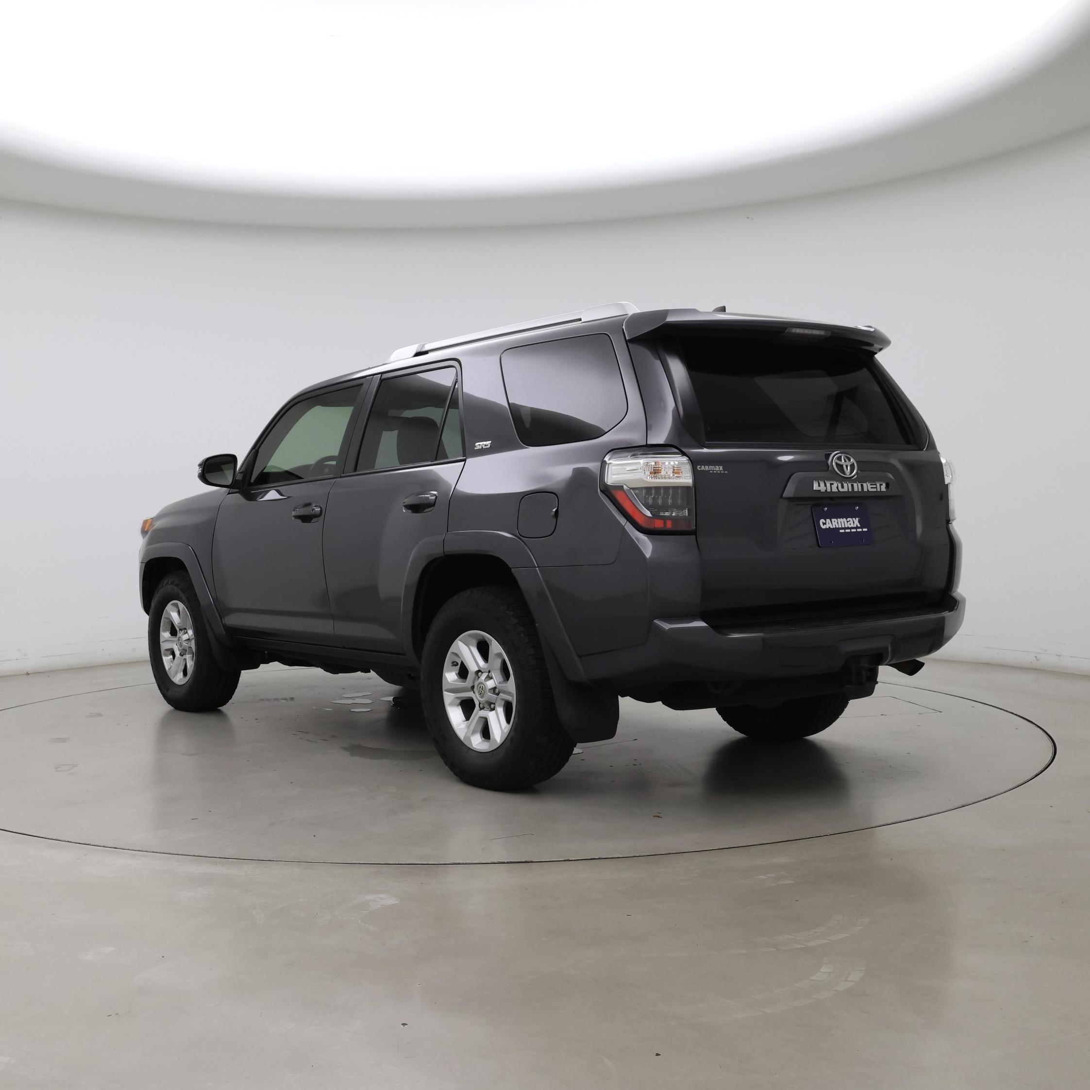 Thumbnail: 2017 Toyota 4Runner - 2