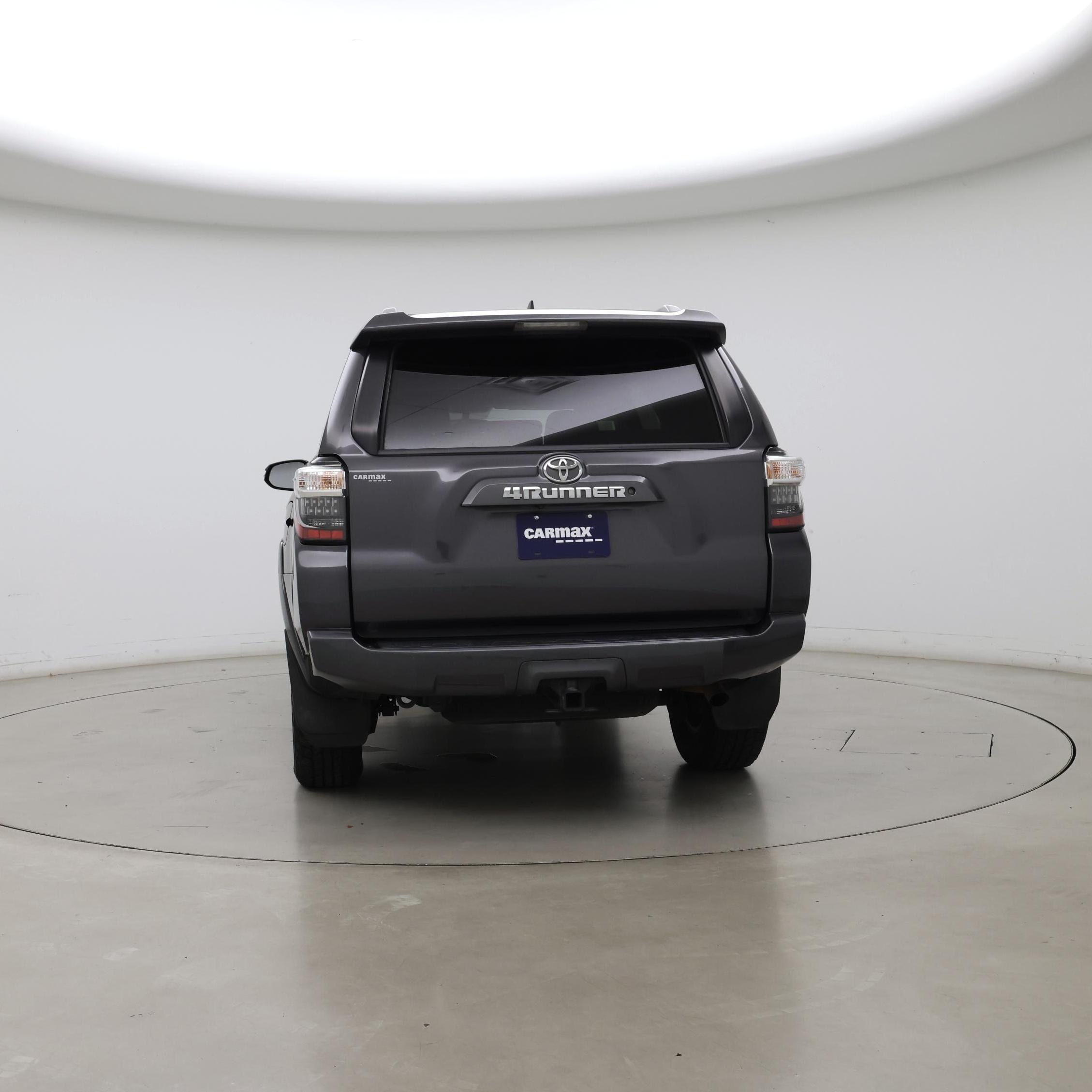 Thumbnail: 2017 Toyota 4Runner - 6