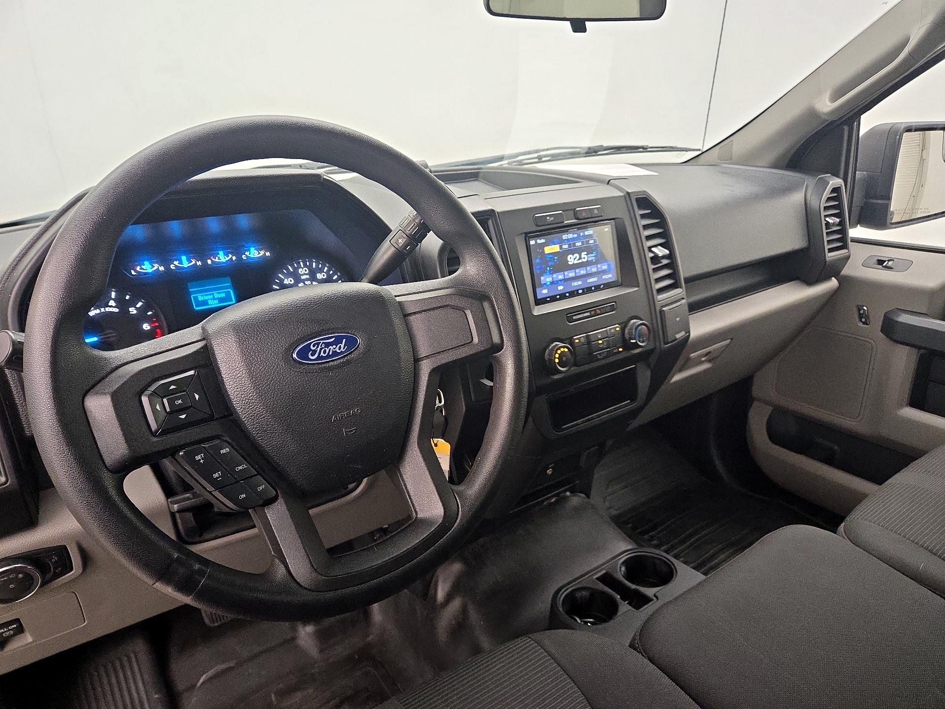 Thumbnail: 2019 Ford F-150 - 9