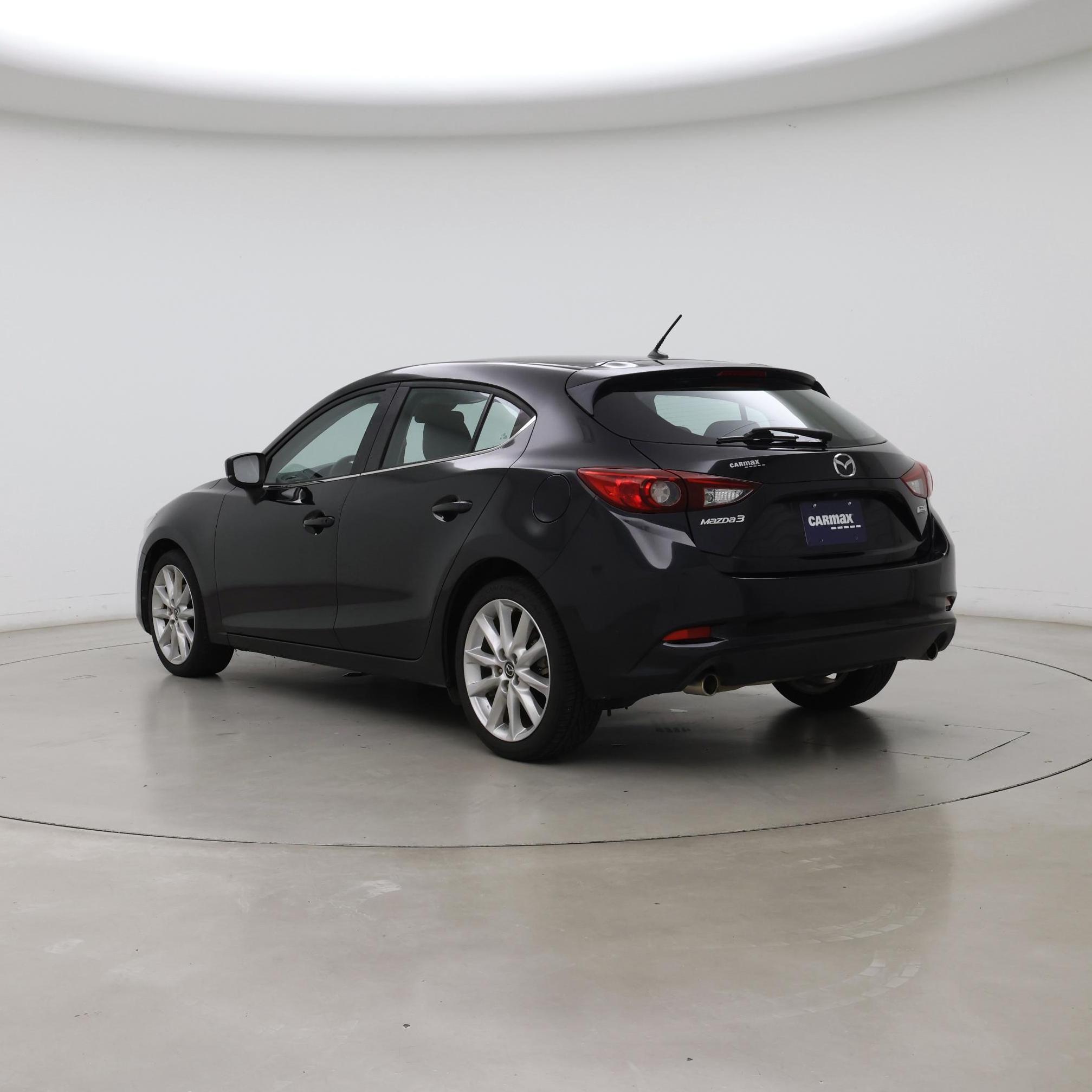 Thumbnail: 2017 Mazda Mazda3 - 2